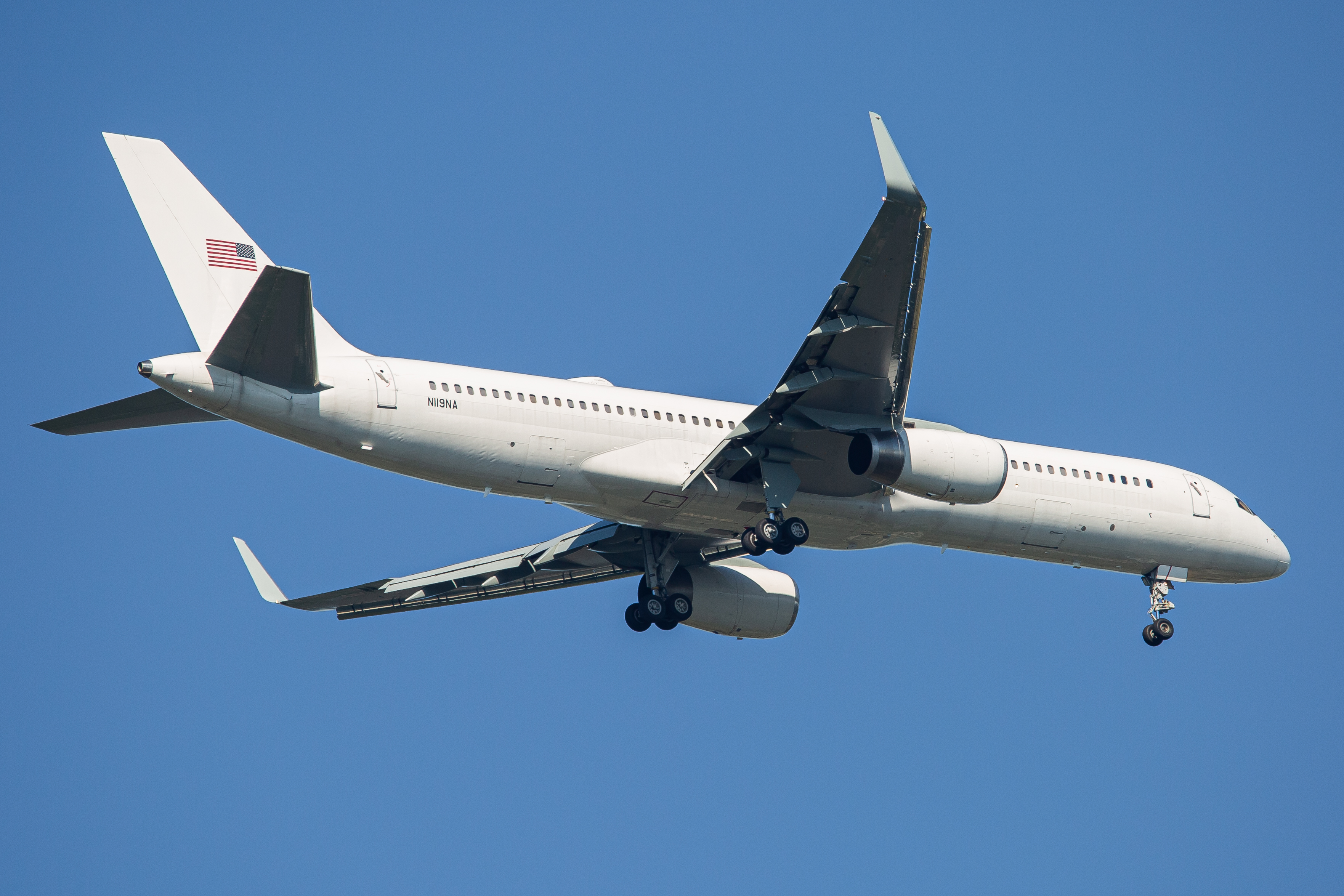Full size: United States Department of Justice Boeing 757-200 N119NA at Baltimore/Washington International Thurgood Marshall Airport
