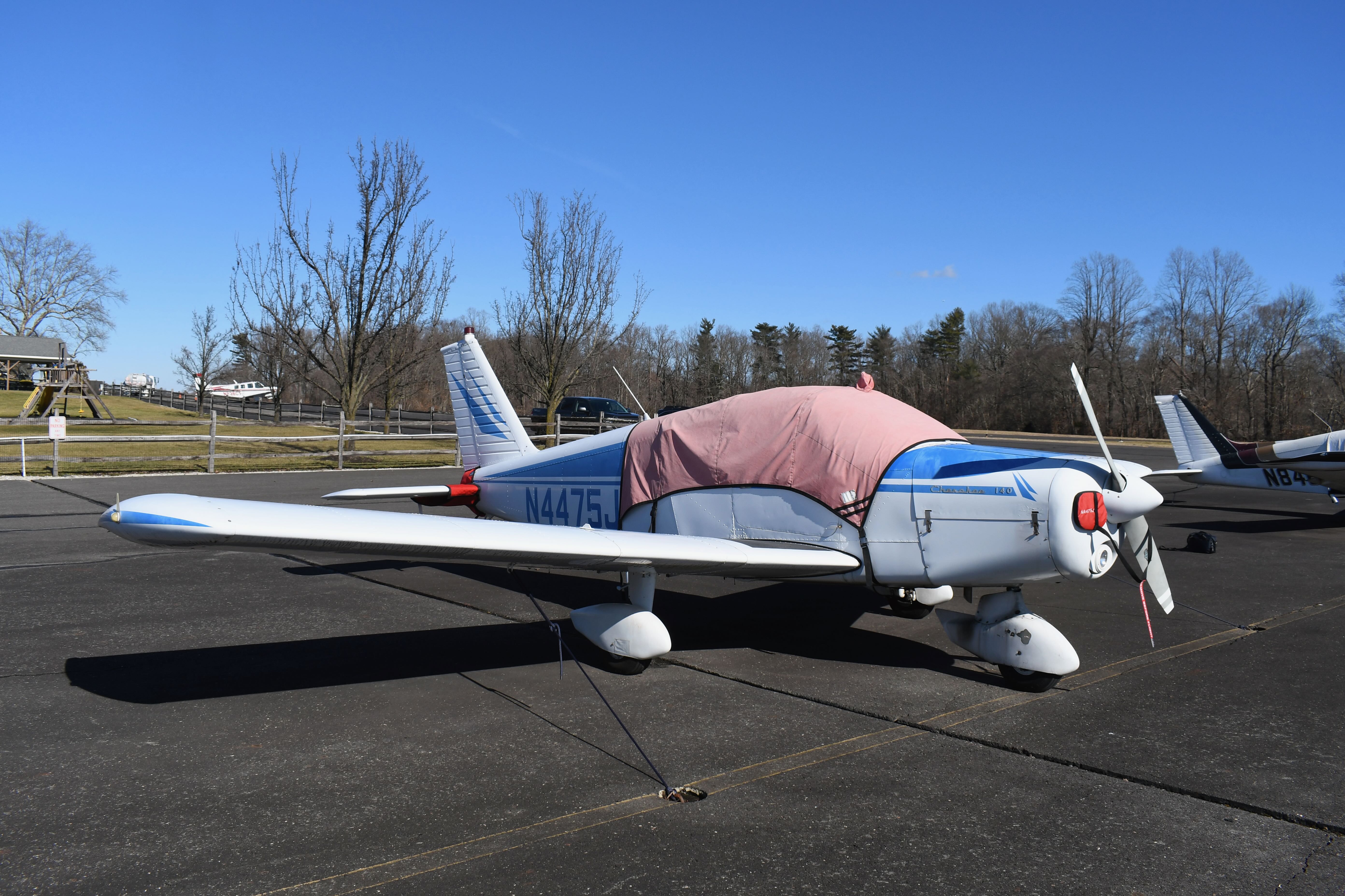 Full size: PRIVATE Piper PA-28 N4475J at Flying W Airport