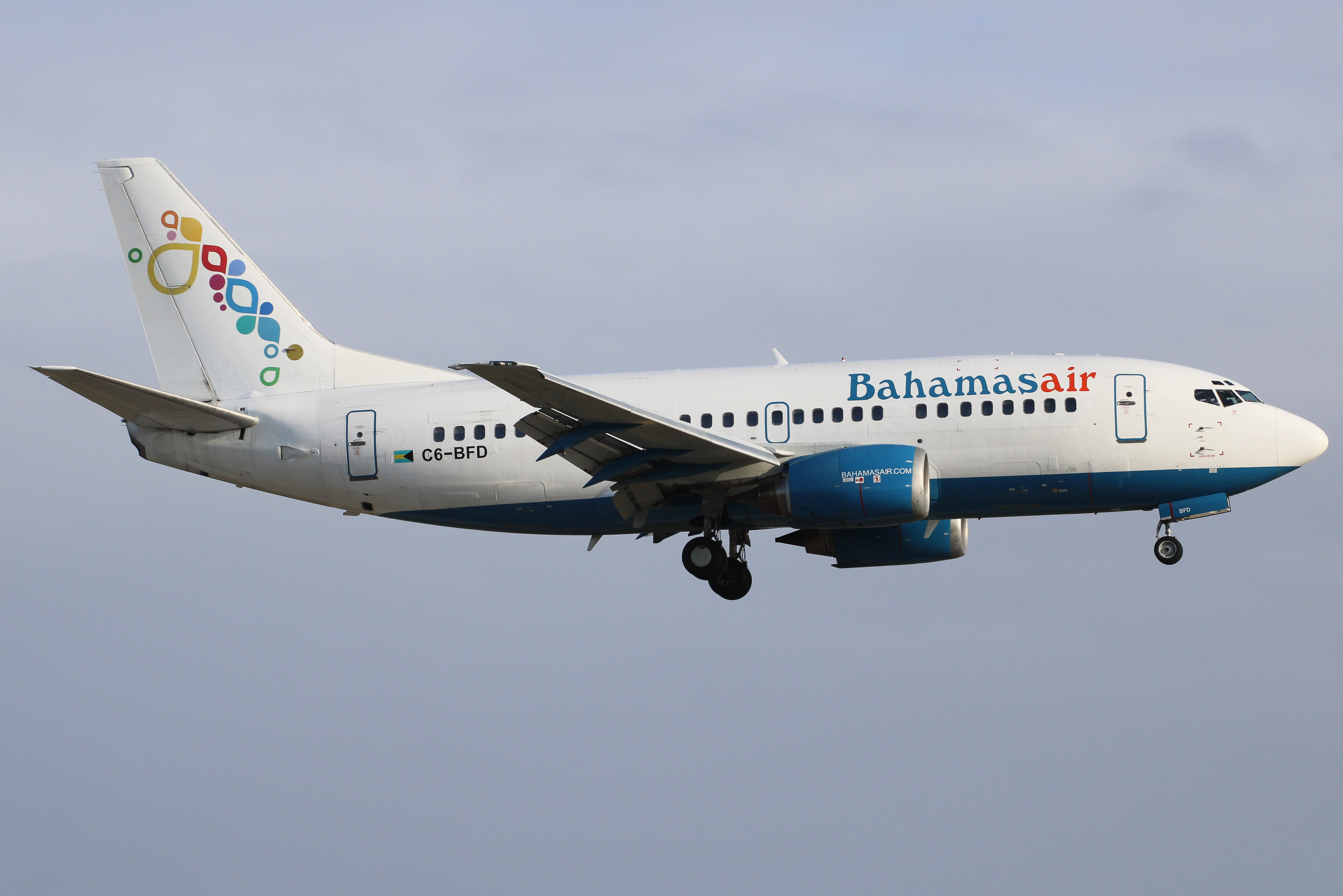 Full size: Bahamasair Boeing 737-500 C6-BFD at Miami International Airport