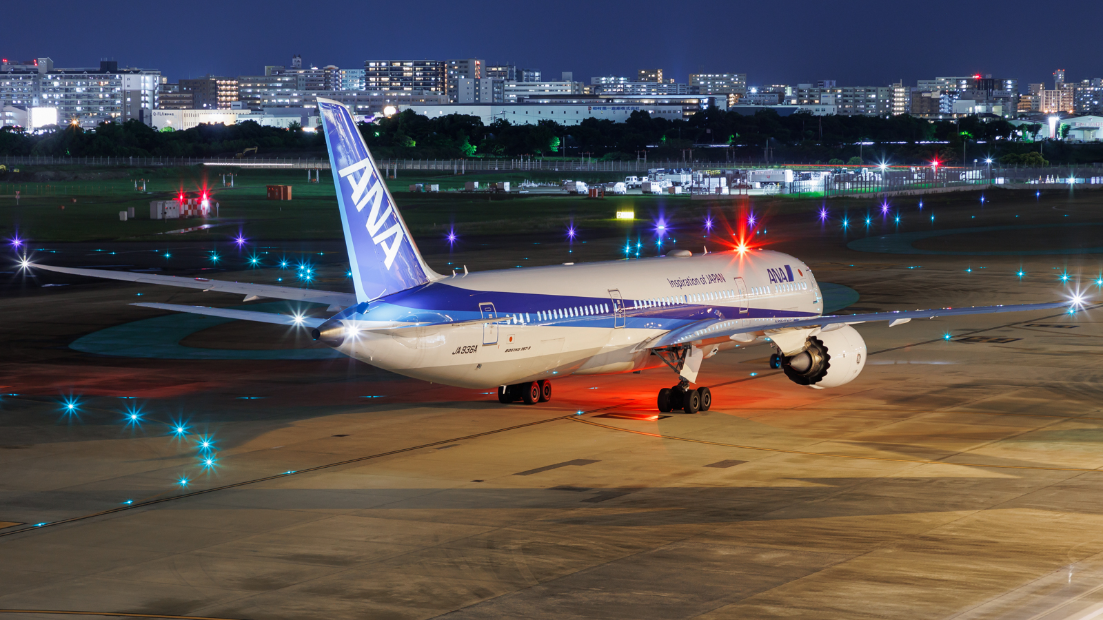 Full size: All Nippon Airways Boeing 787-9 JA936A at Fukuoka Airport