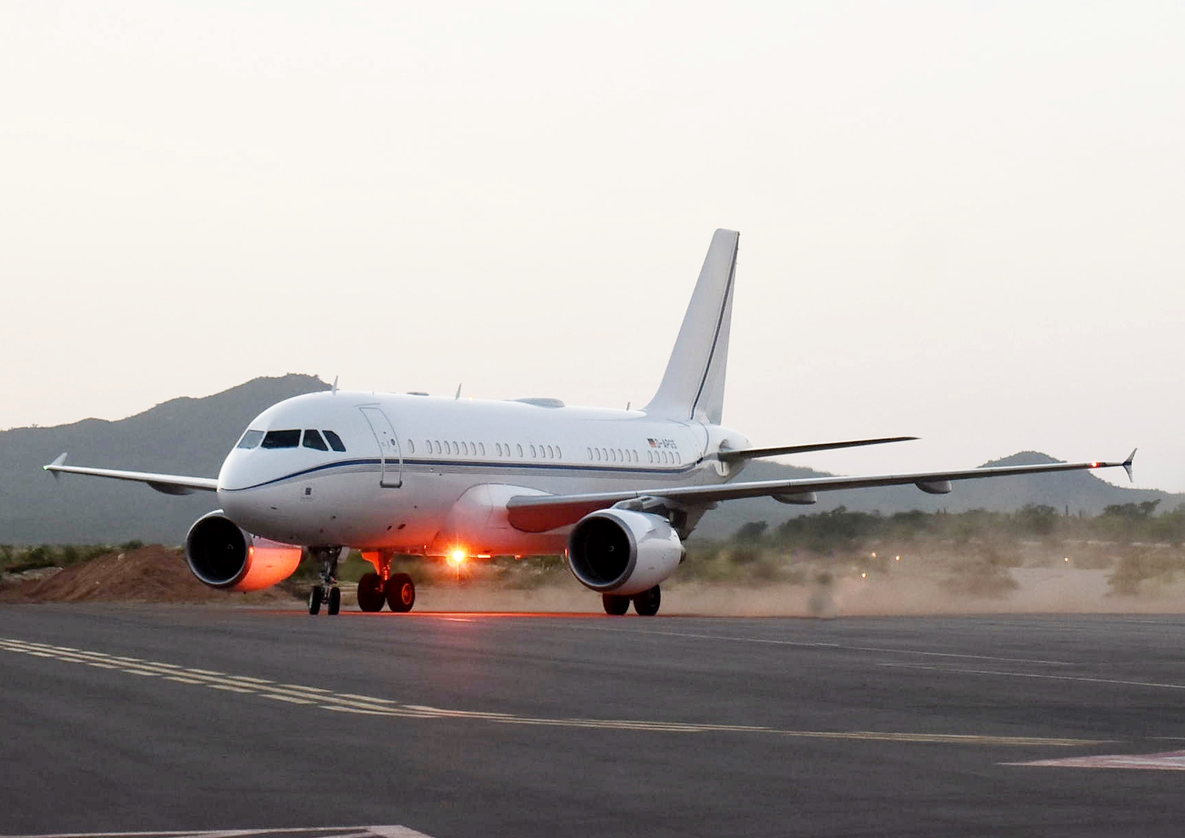 Full size: PRIVATE Airbus A319 D-APGS at Aeropuerto de Cabo San Lucas Internacional