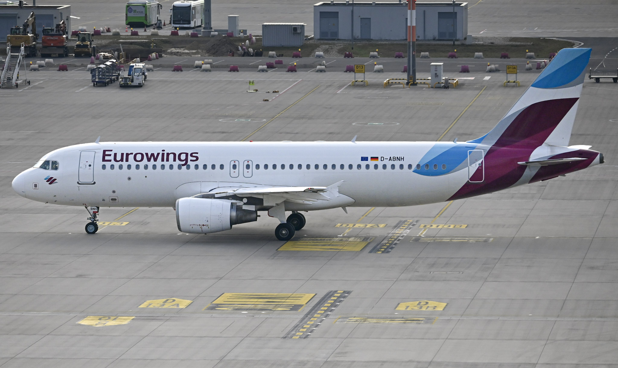 Full size: Eurowings Airbus A320 D-ABNH at Berlin Brandenburg Airport