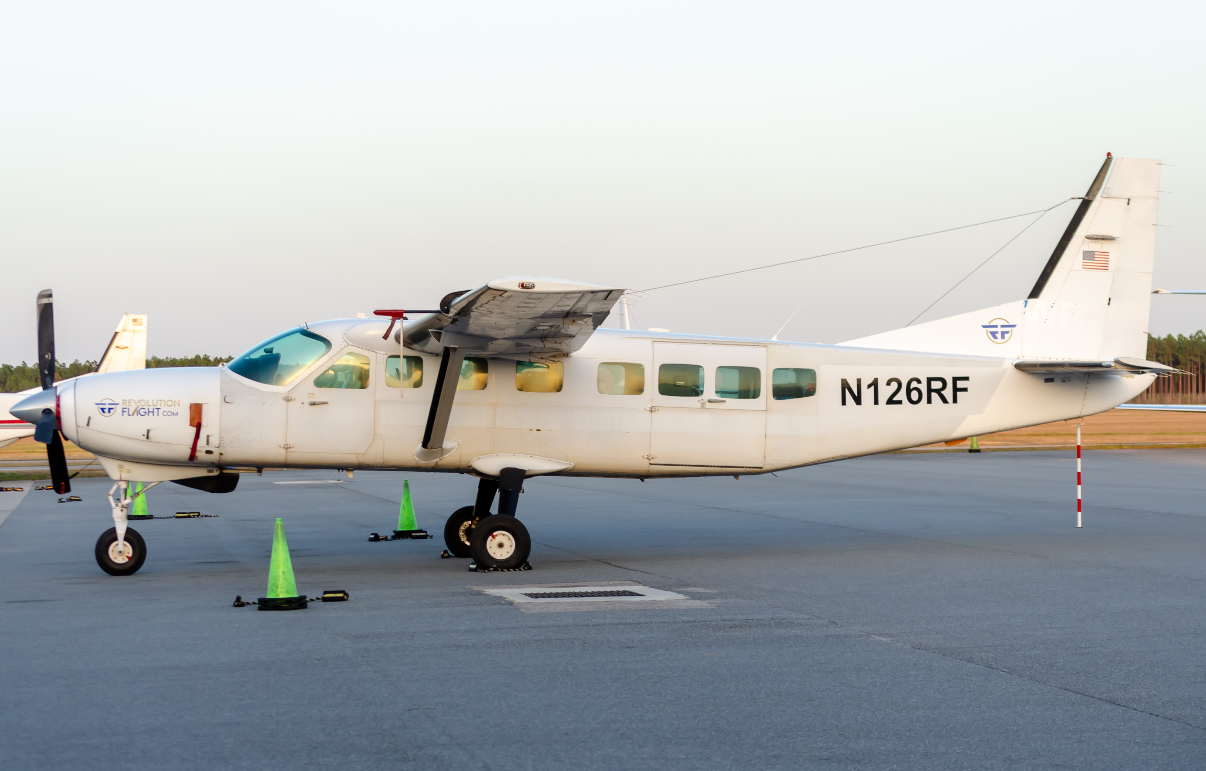 Full size: PRIVATE Cessna 208 Grand Caravan N126RF at Panama City International Airport