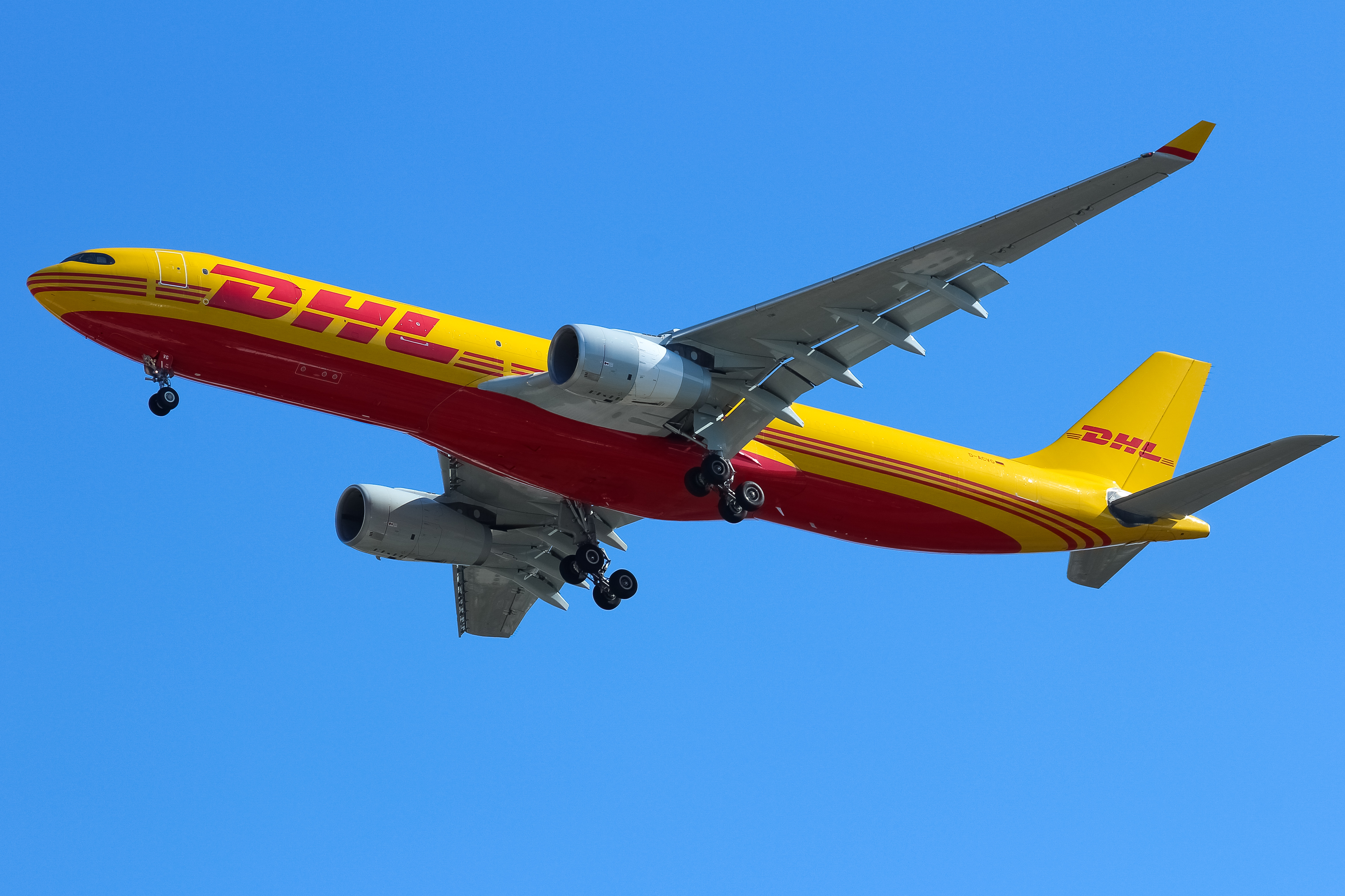 Full size: DHL Airbus A330-300F D-ACVG at Cincinnati/Northern Kentucky International Airport