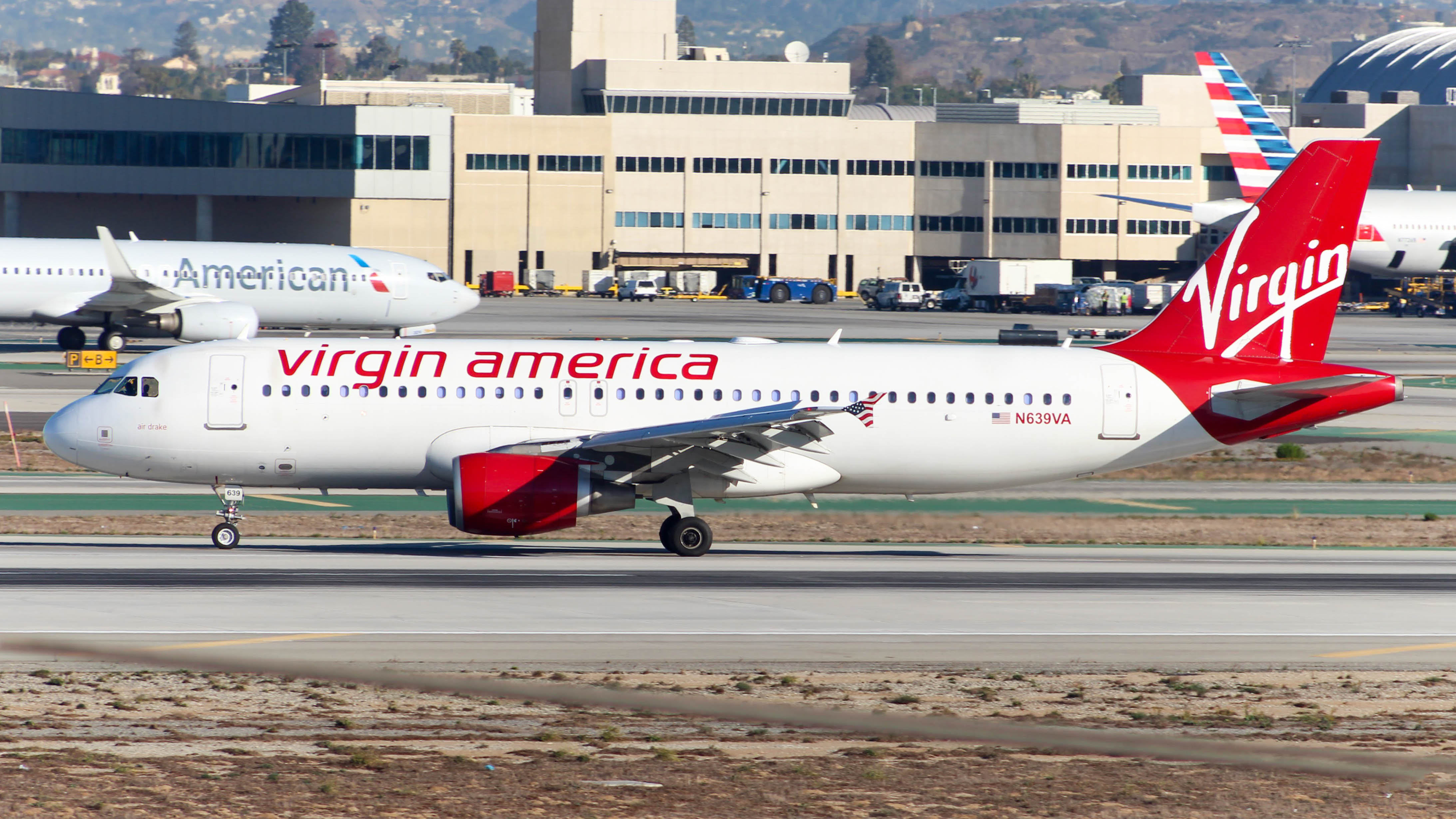 Full size: Virgin America Airbus A320 N639VA at Los Angeles International Airport