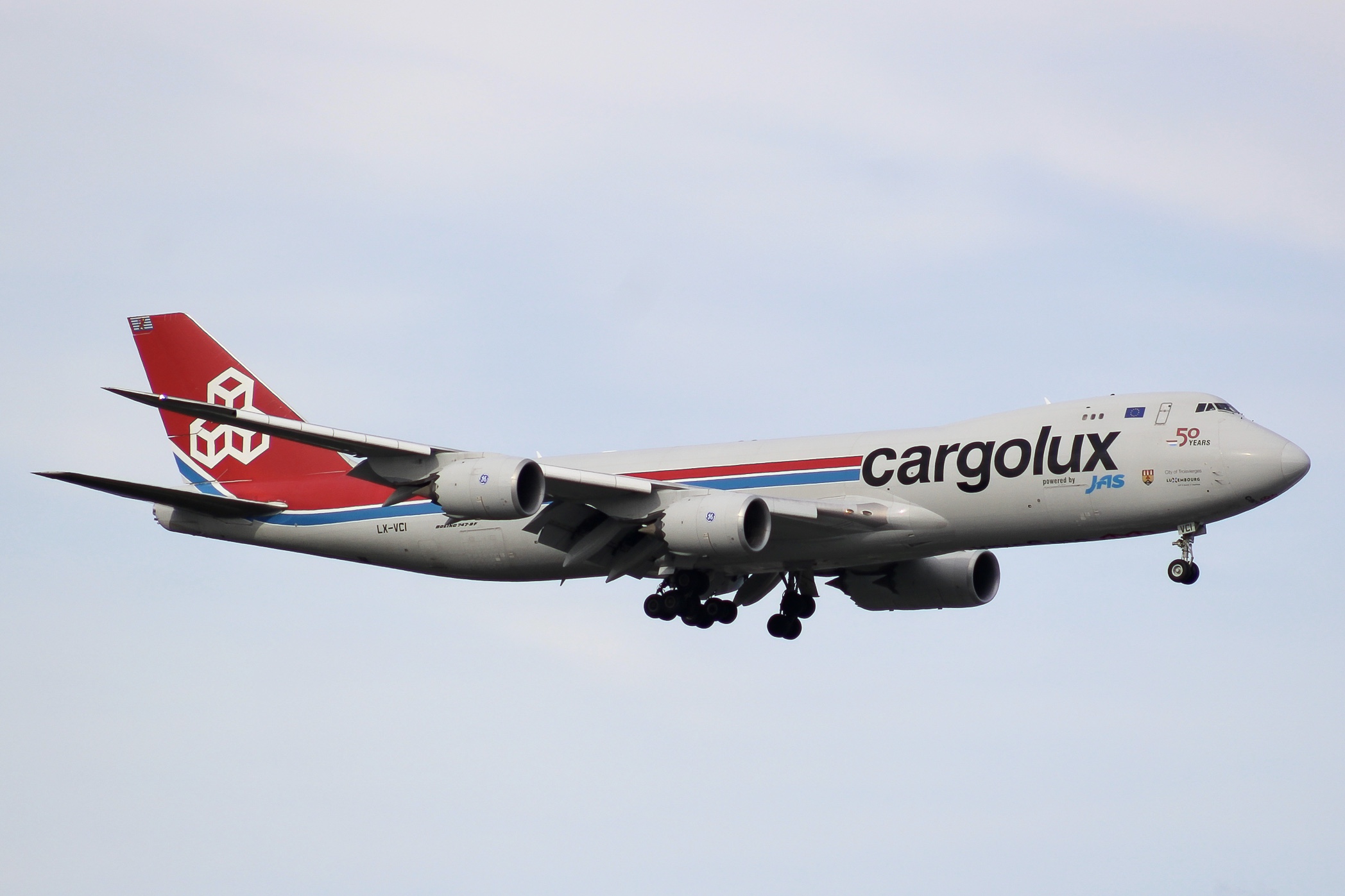 Full size: CargoLux Boeing 747-8F LX-VCI at Seattle-Tacoma International Airport