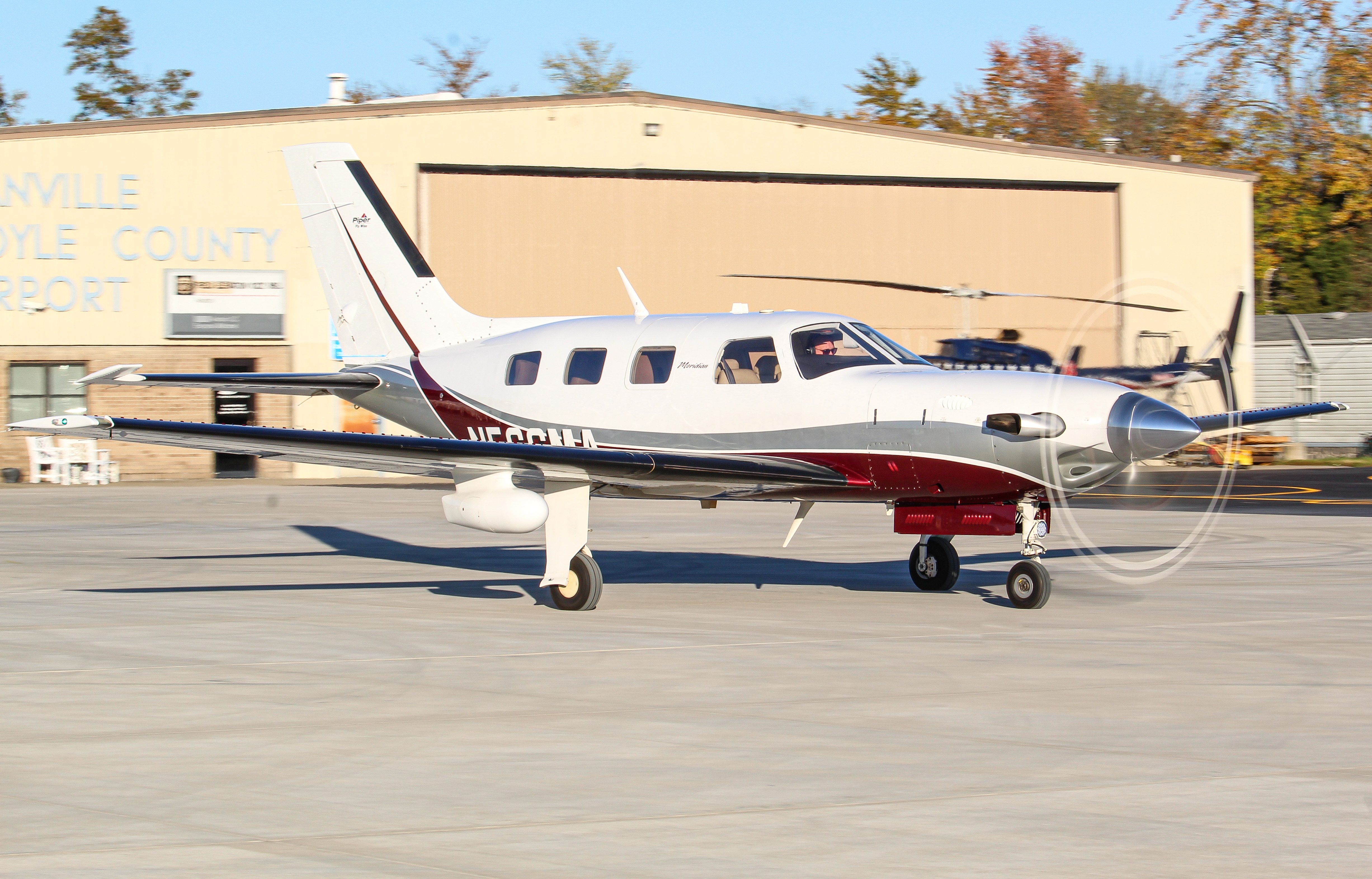 Full size: PRIVATE Piper M500 N566MA at Stuart Powell Field Airport