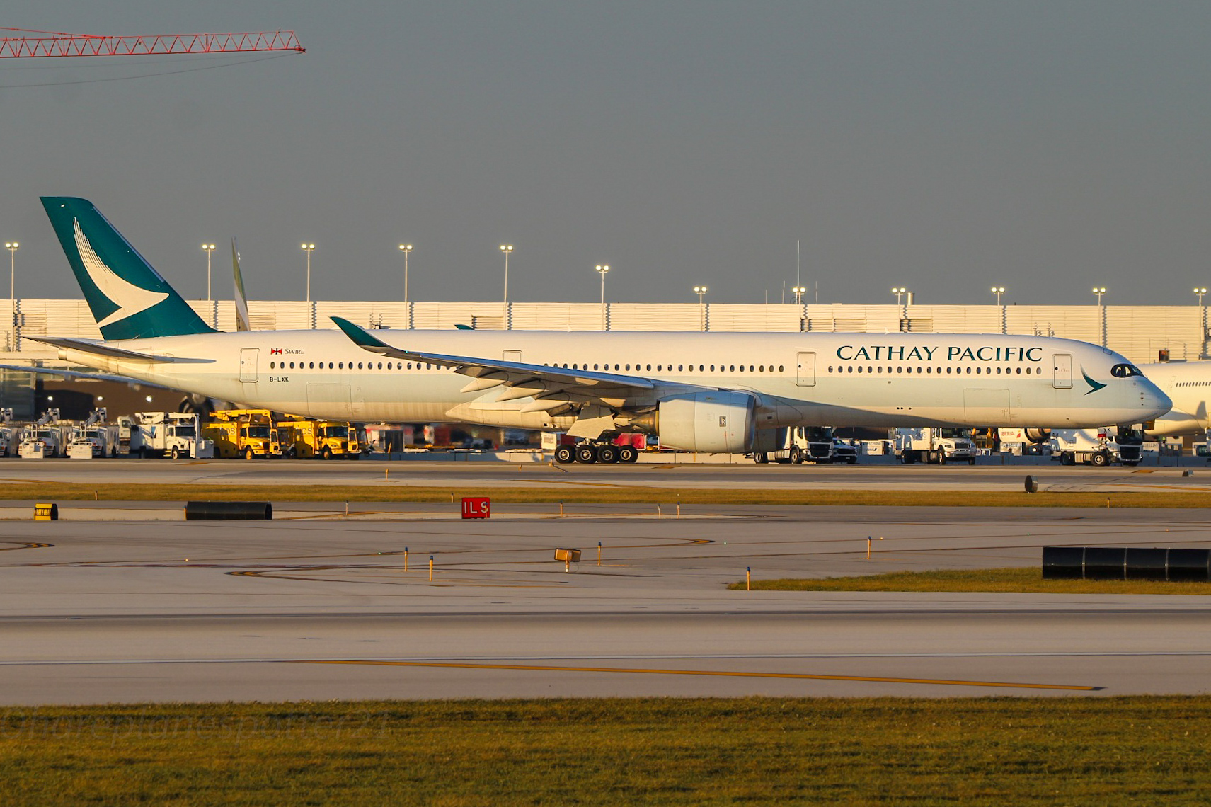 Full size: Cathay Pacific Airbus A350-1000 B-LXK at Chicago O'Hare International Airport