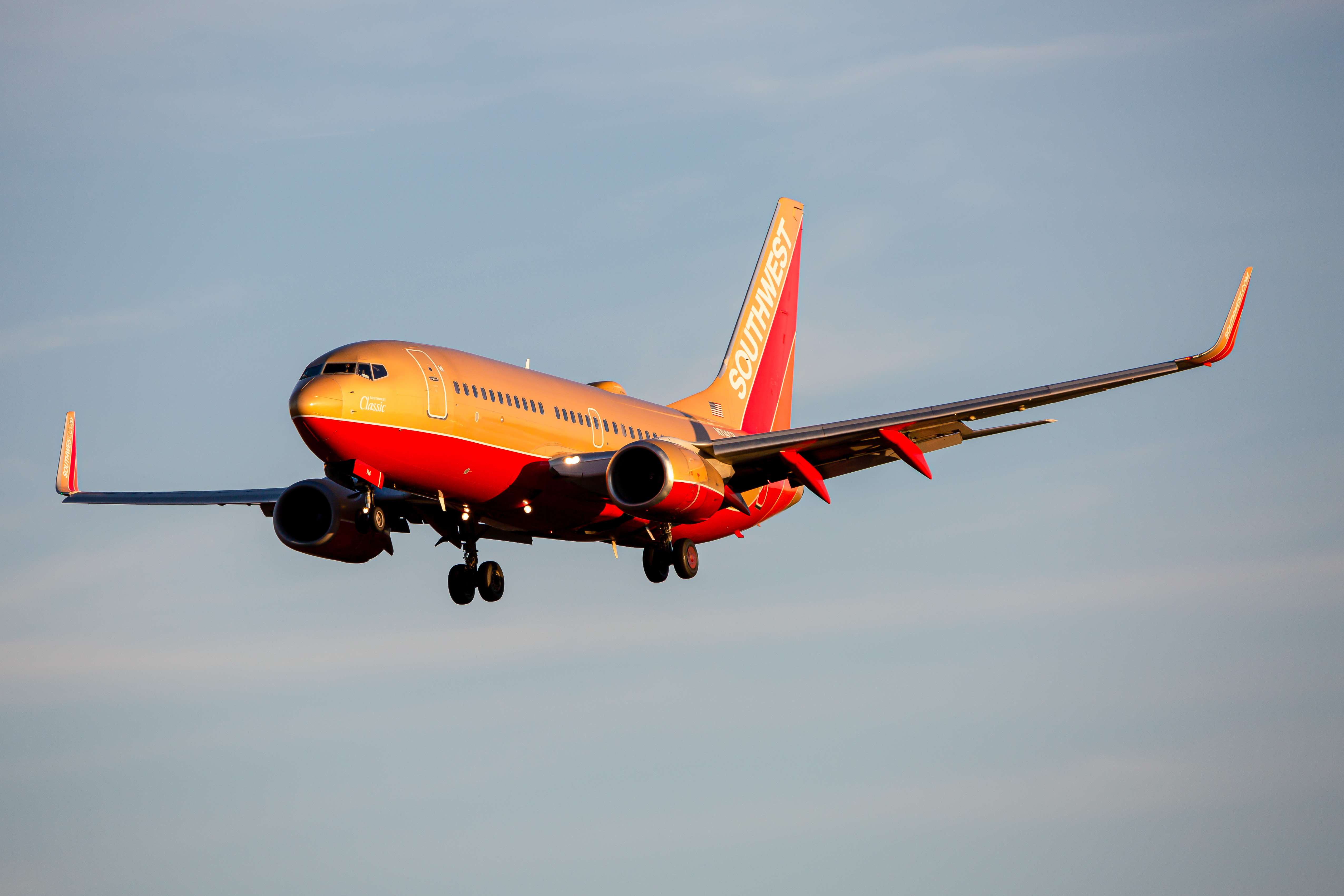 Full size: Southwest Airlines Boeing 737-700 N714CB at Baltimore/Washington International Thurgood Marshall Airport