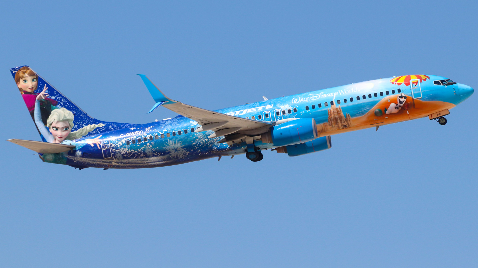 Full size: Westjet Boeing 737-800 C-GWSV at Harry Reid International Airport