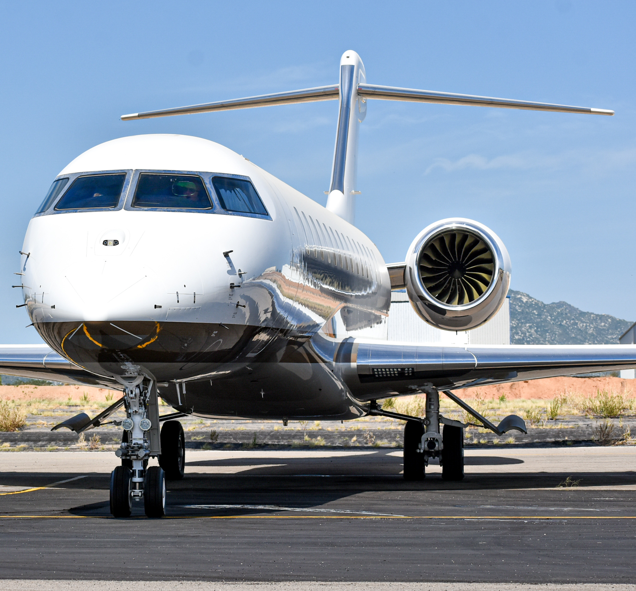 Full size: PRIVATE Bombardier Global 7500 VP-BLU at Aeropuerto de Cabo San Lucas Internacional
