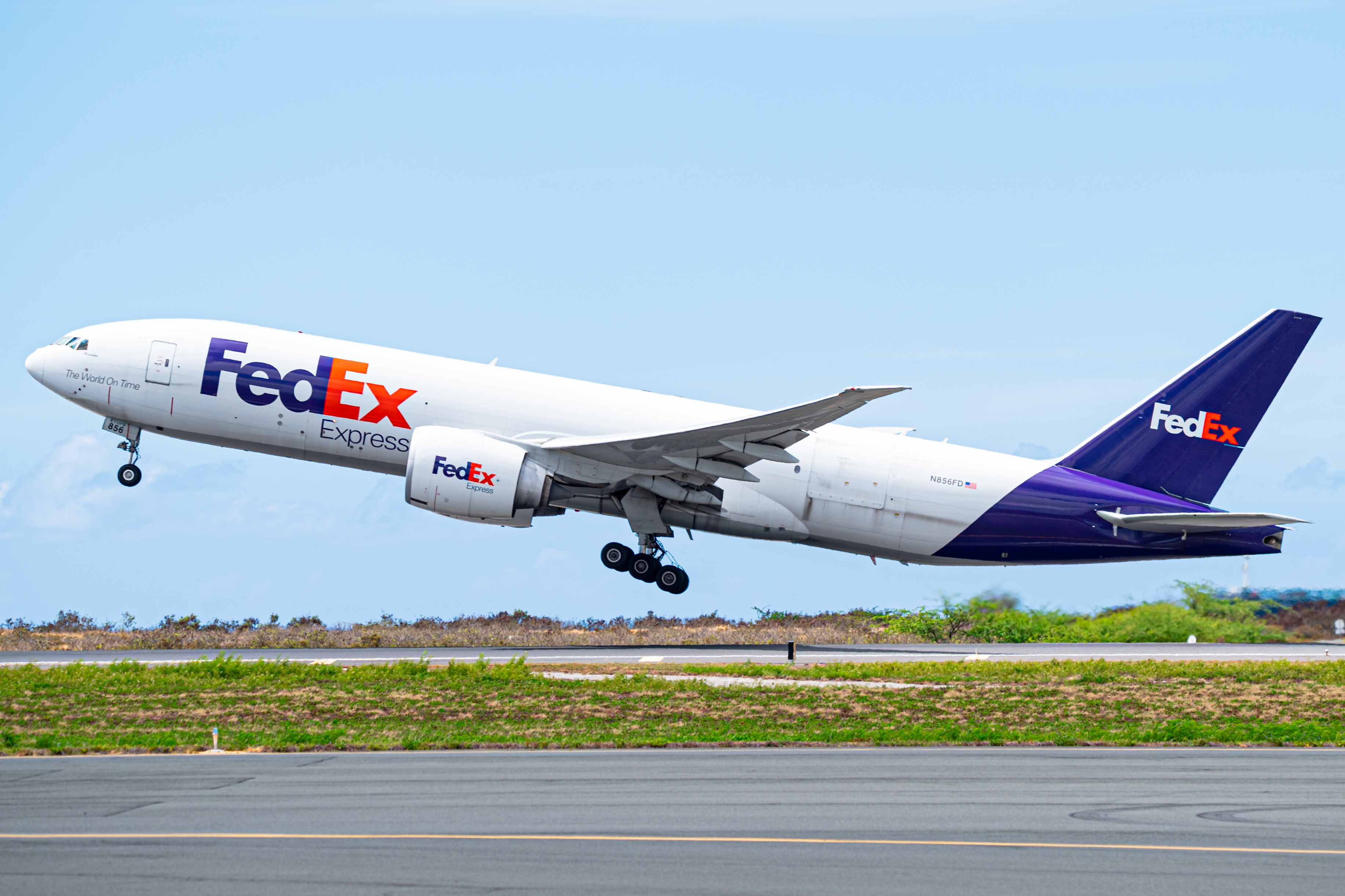 Full size: FedEx Boeing 777-F N856FD at Daniel K Inouye International Airport