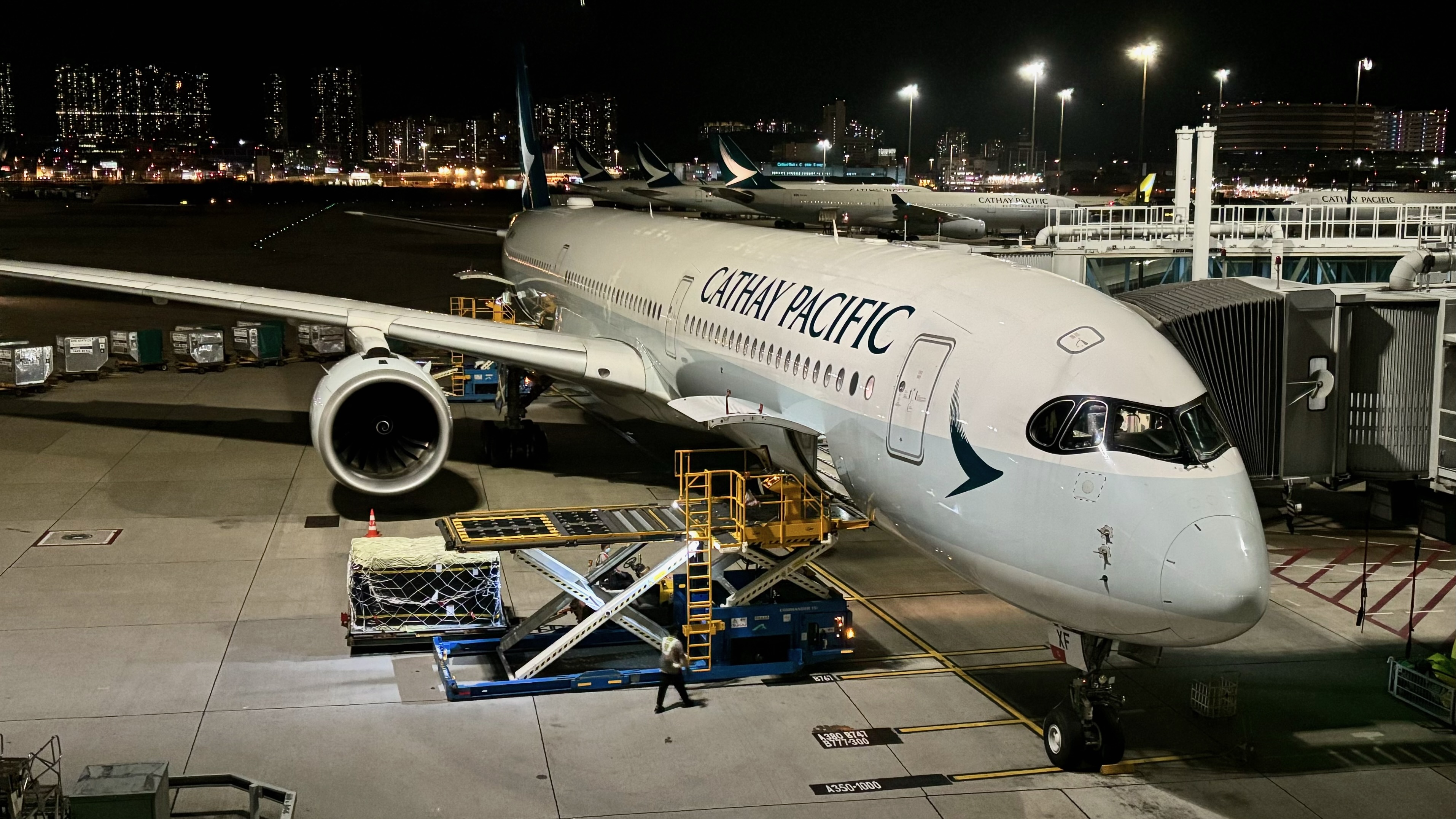 Full size: Cathay Pacific Airbus A350-1000 B-LXF at Hong Kong International Airport