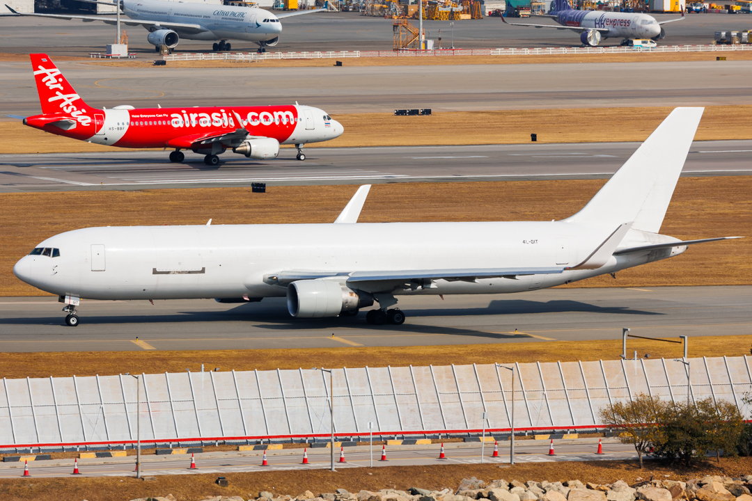 Full size: Georgian Airlines Boeing 767-300F 4L-GIT at Hong Kong International Airport
