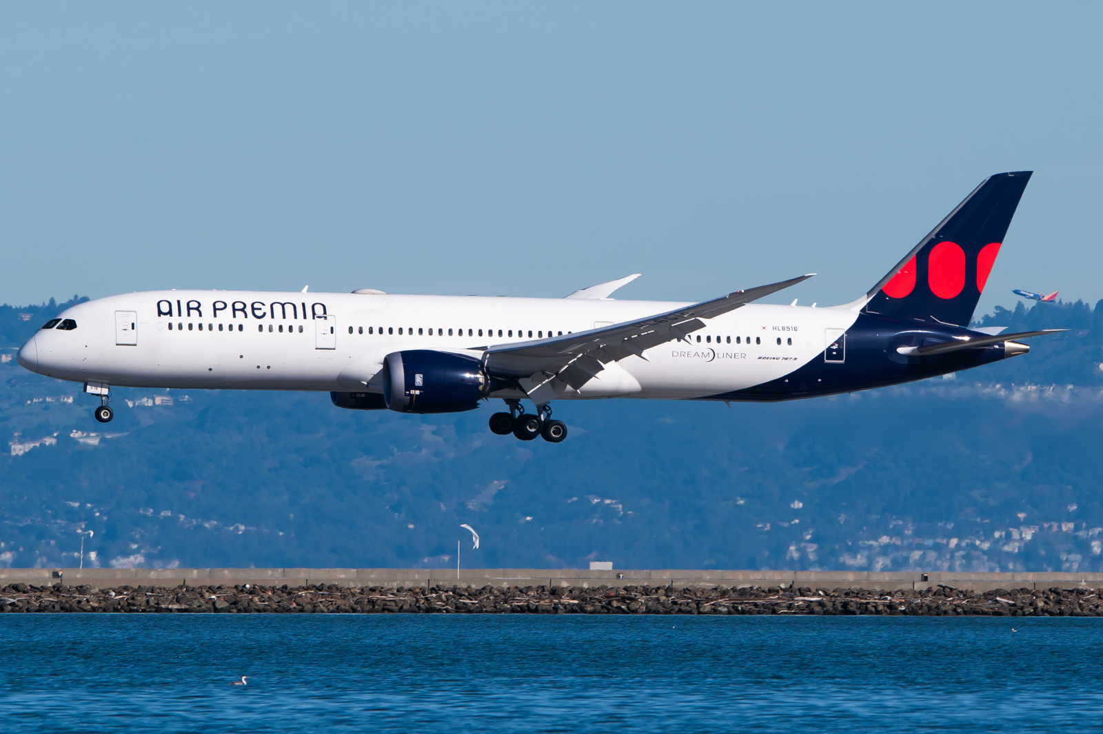 Full size: Air Premia Boeing 787-9 HL8516 at San Francisco International Airport