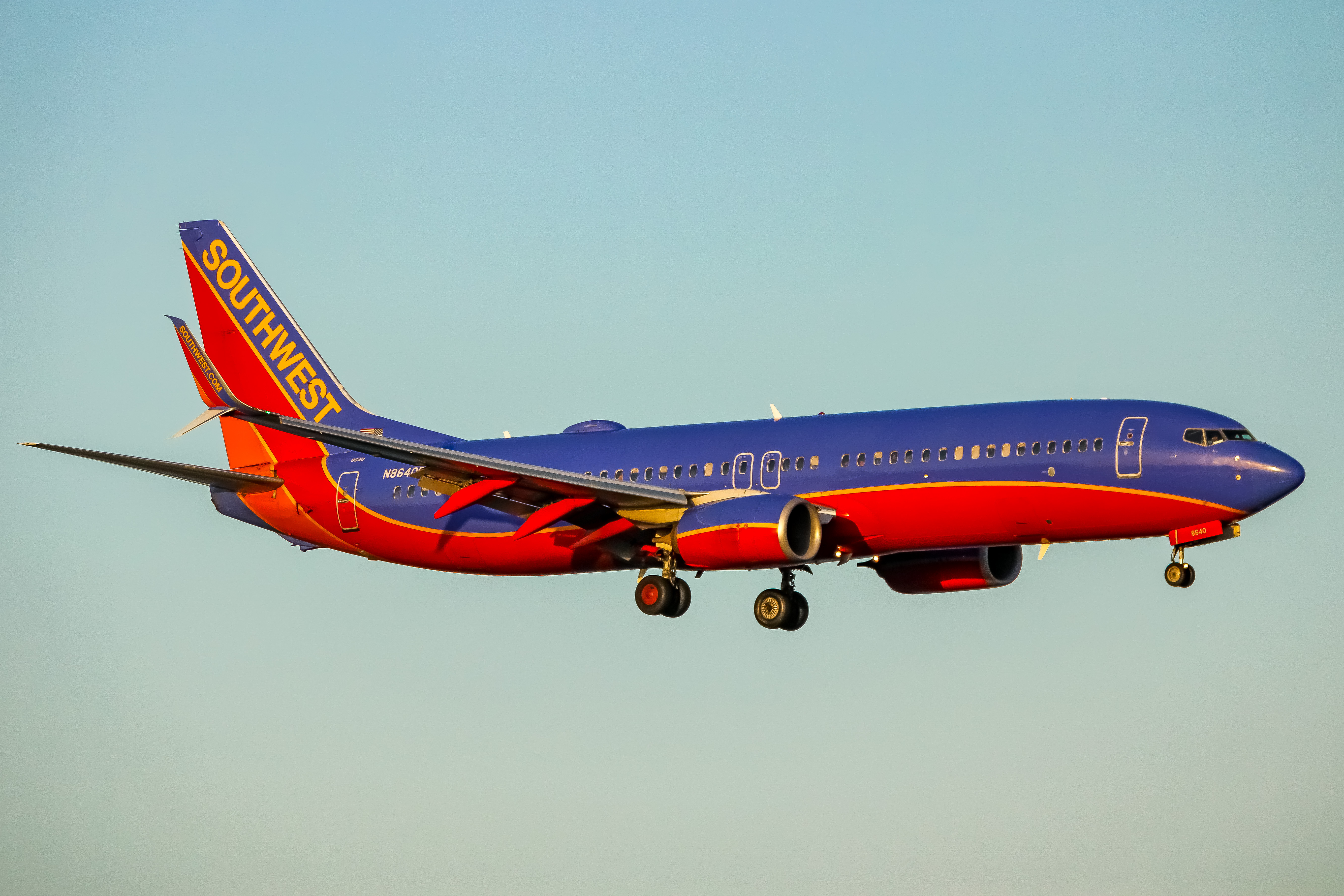 Full size: Southwest Airlines Boeing 737-800 N8640D at Orlando International Airport