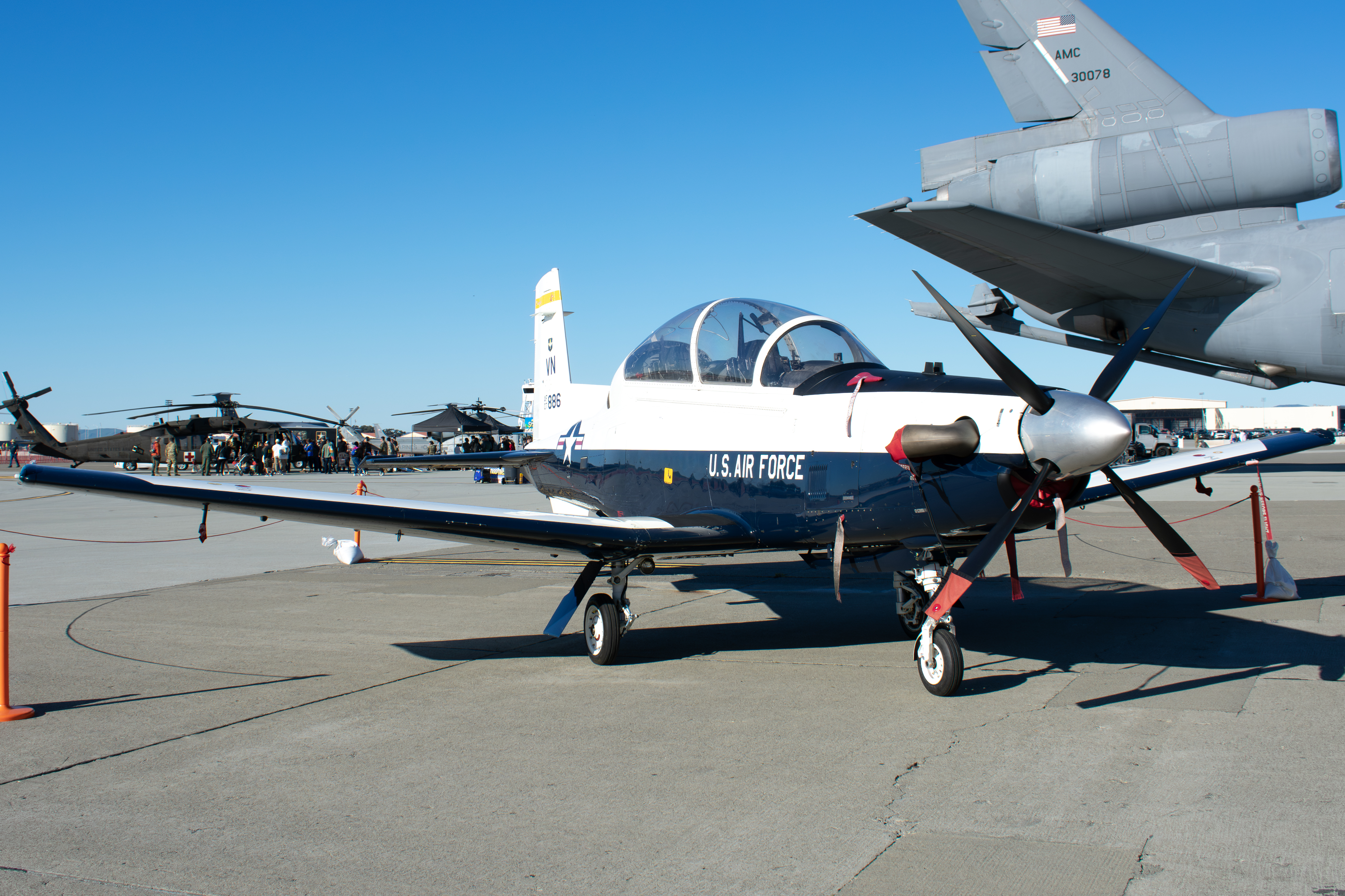 Full size: USAF - United States Air Force Raytheon T-6A Texan II 07-3886 at Fairfield Travis Air Force Base