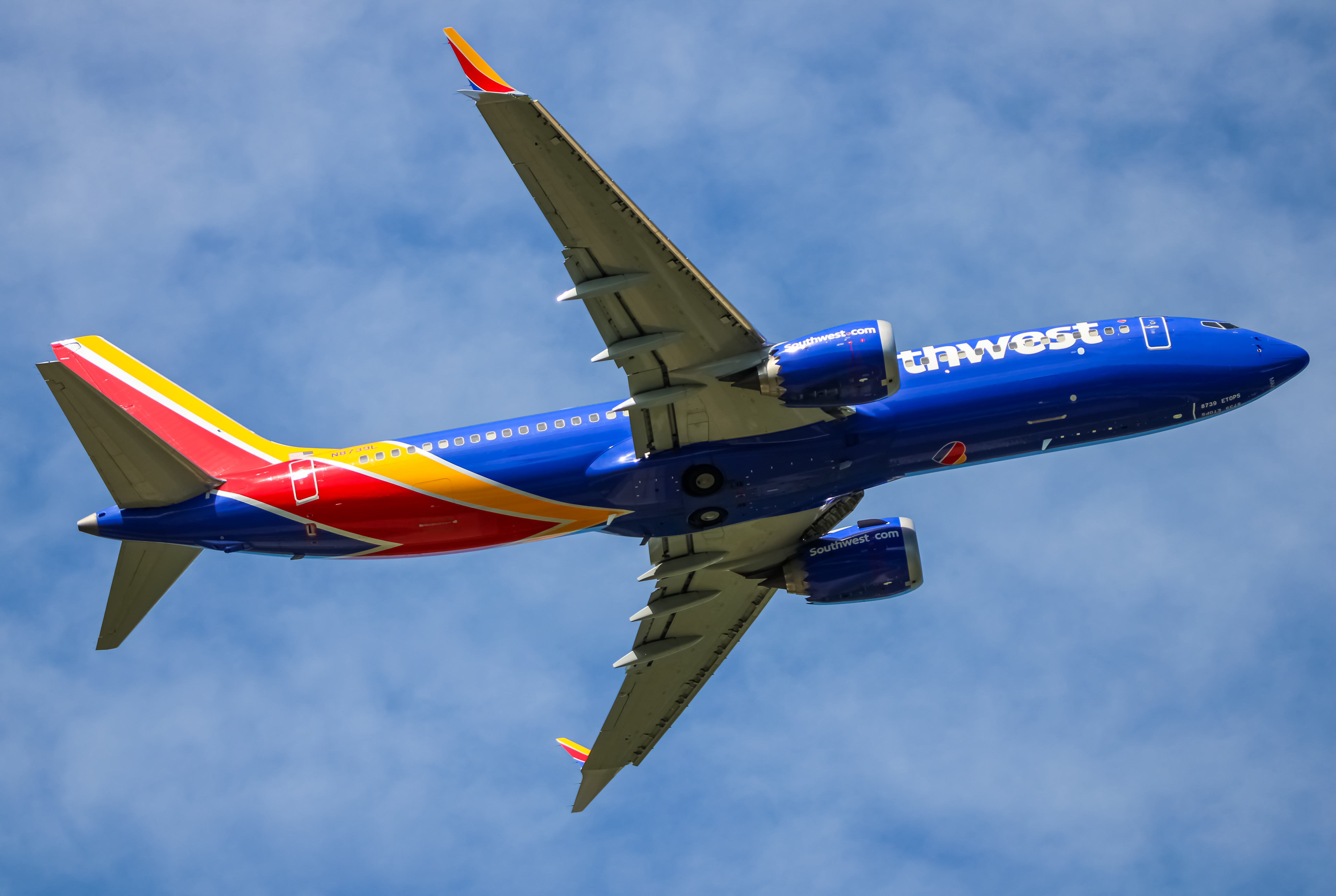 Full size: Southwest Airlines Boeing 737 MAX 8 N8739L at Baltimore/Washington International Thurgood Marshall Airport