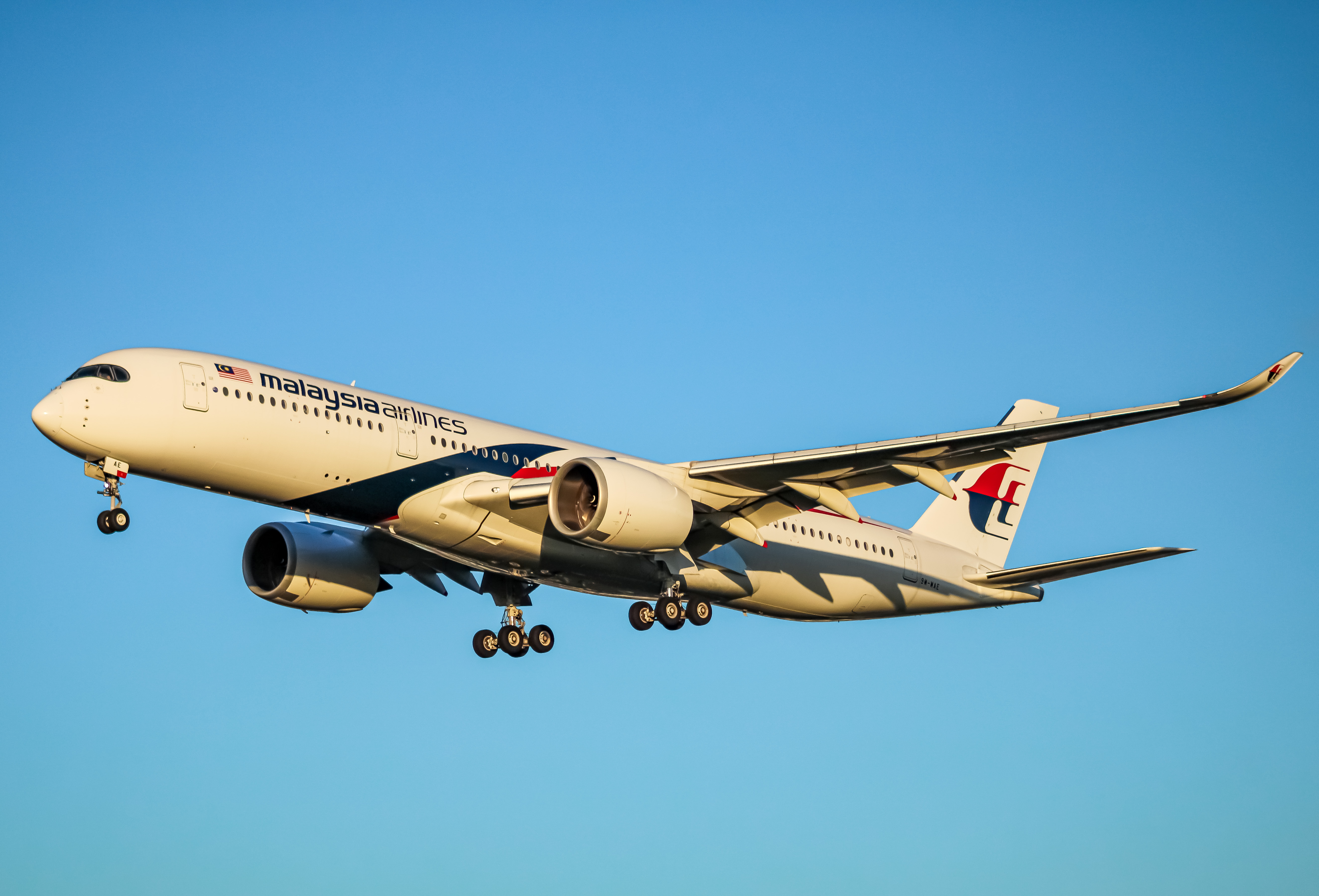 Full size: Malaysia Airlines Airbus A350-900 9M-MAE at London Heathrow International Airport