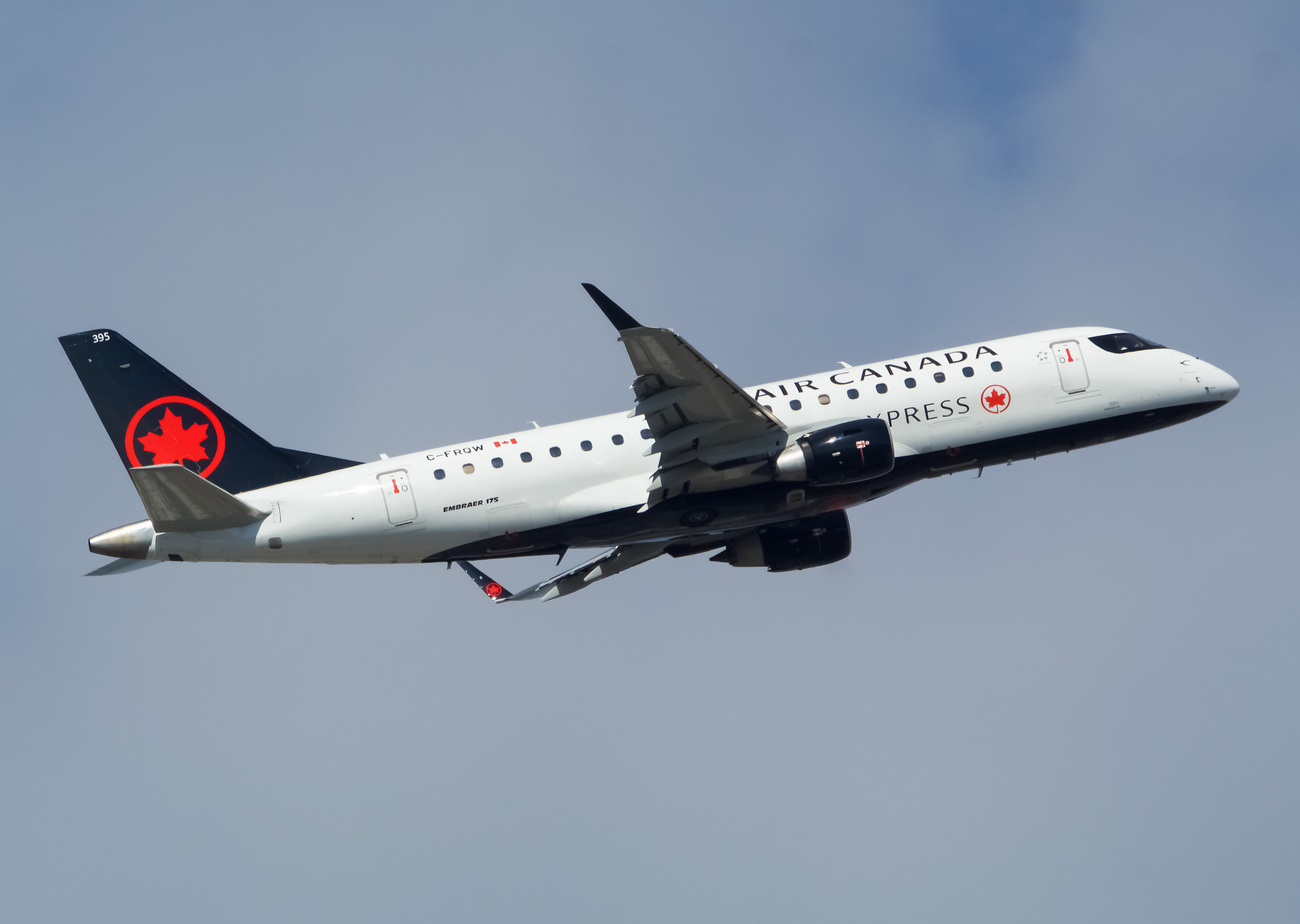 Full size: Air Canada Express Embraer E175 C-FRQW at Newark Liberty International Airport