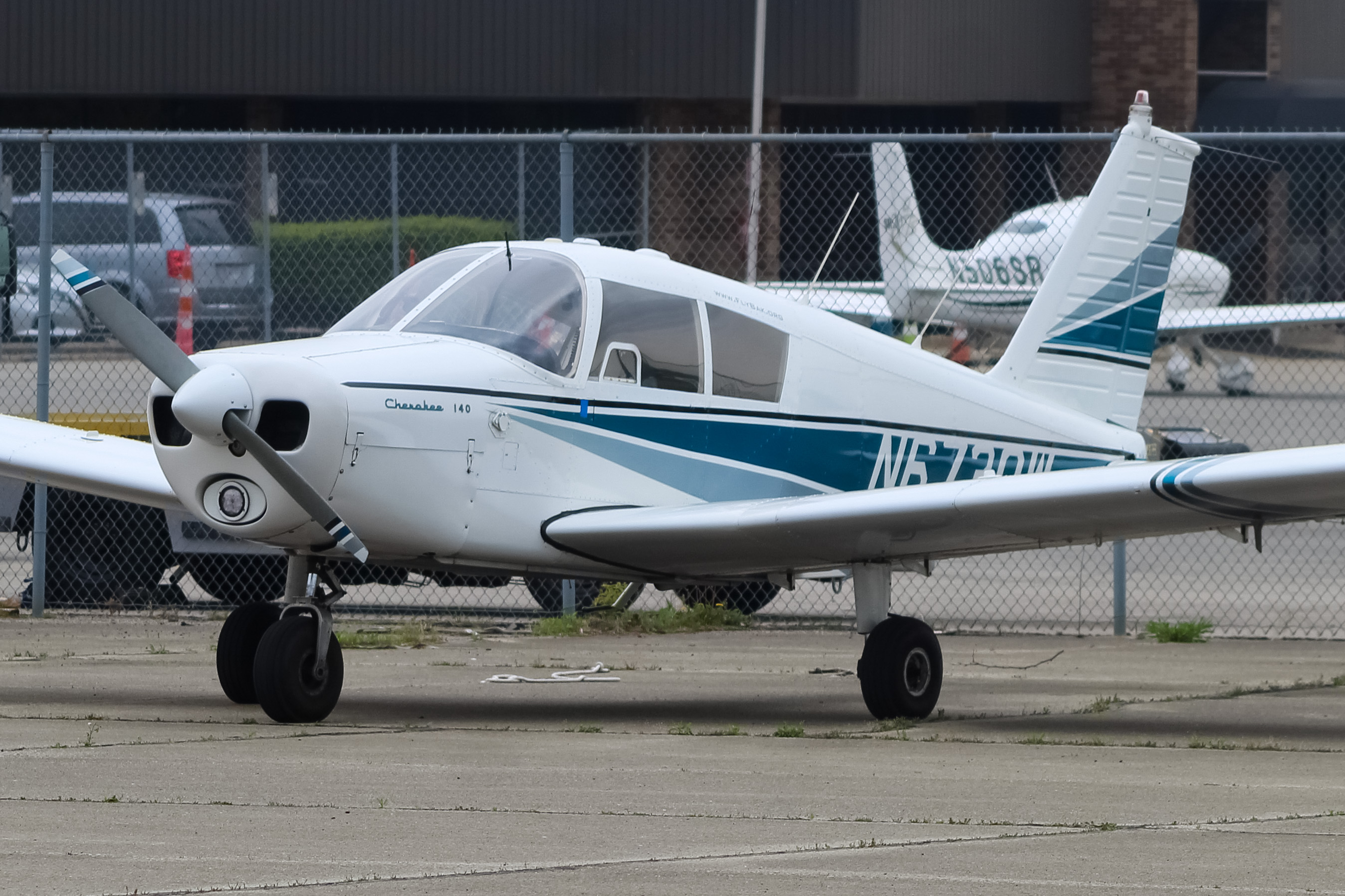 Full size: PRIVATE Piper 28 Cherokee N678W at Cincinnati Municipal Airport/Lunken Field