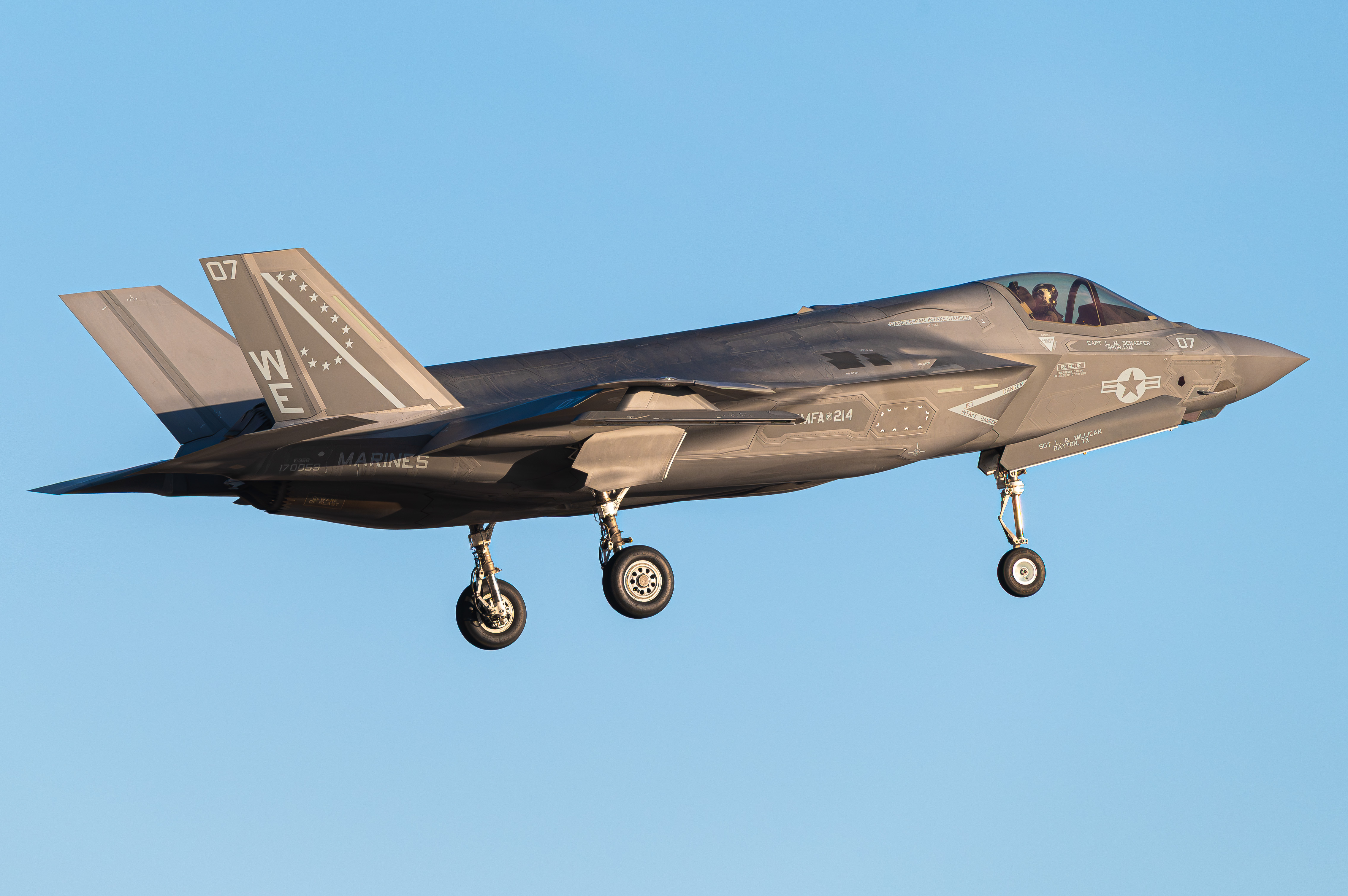 Full size: USMC - United States Marine Corp Lockheed Martin F-35 Lightning 170069 at 