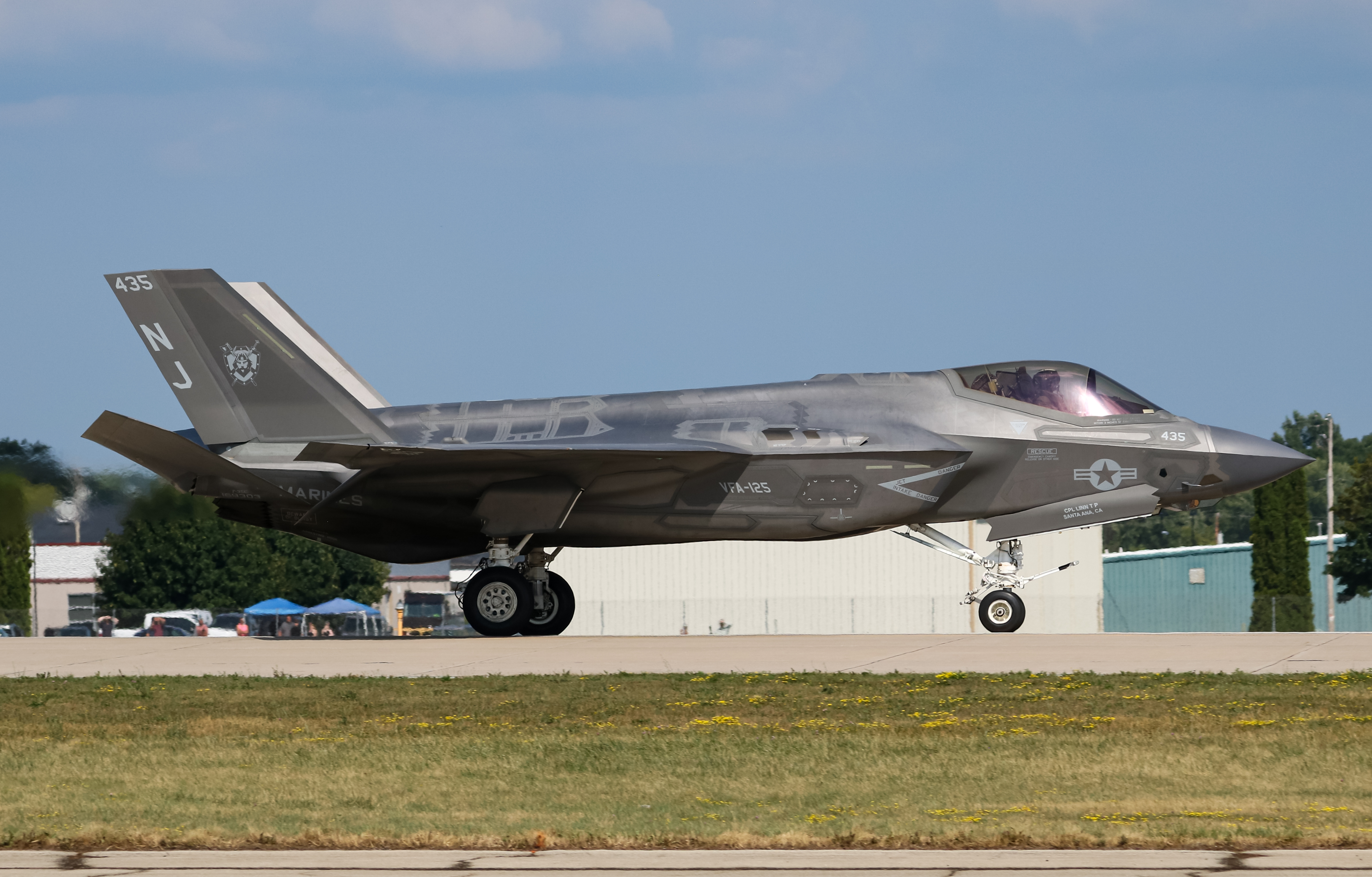 Full size: USN - United States Navy Lockheed Martin F-35 Lightning 169303 at Wittman Regional Airport