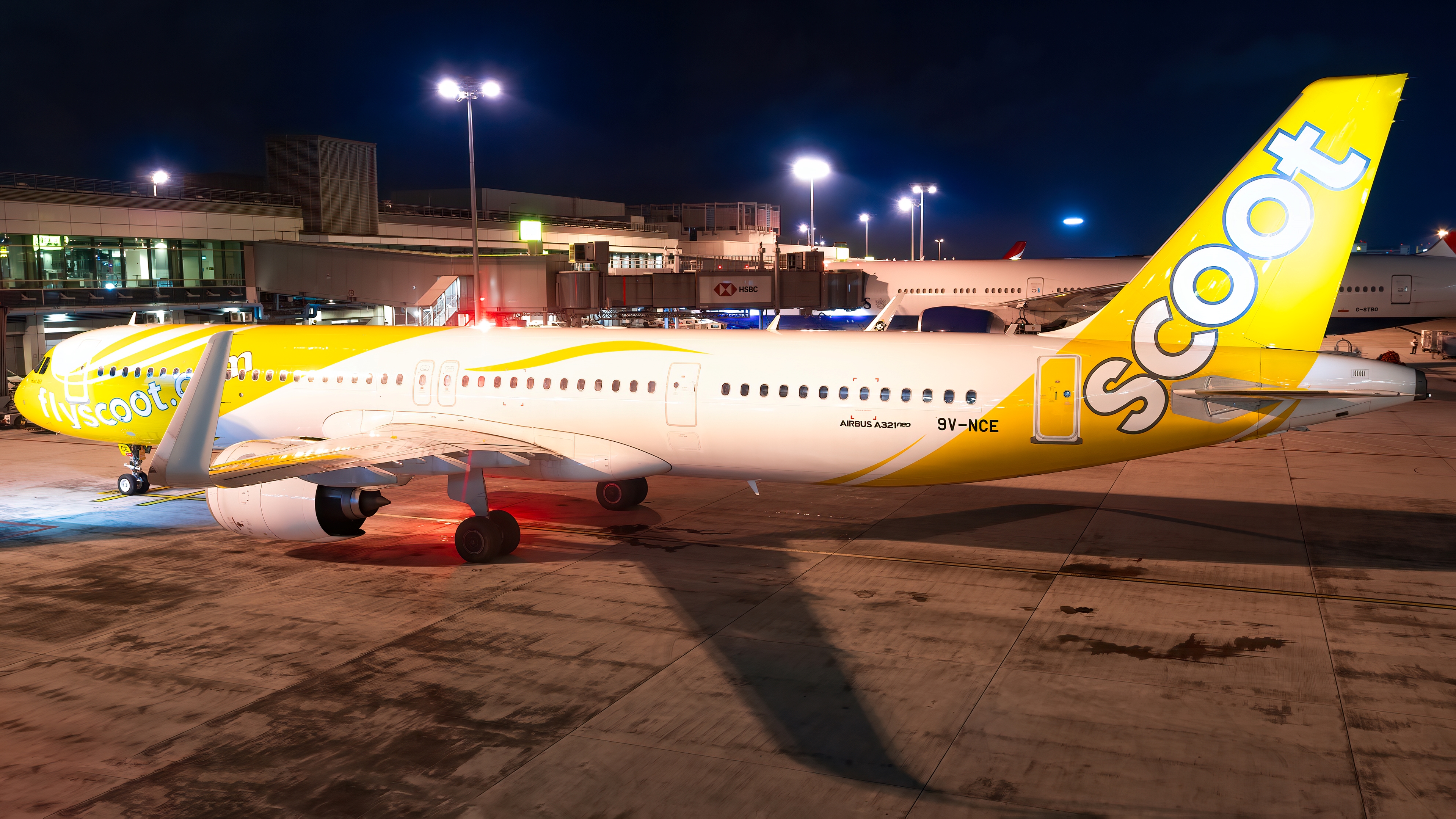 Full size: Scoot Airbus A321NEO 9V-NCE at Singapore-Changi Airport