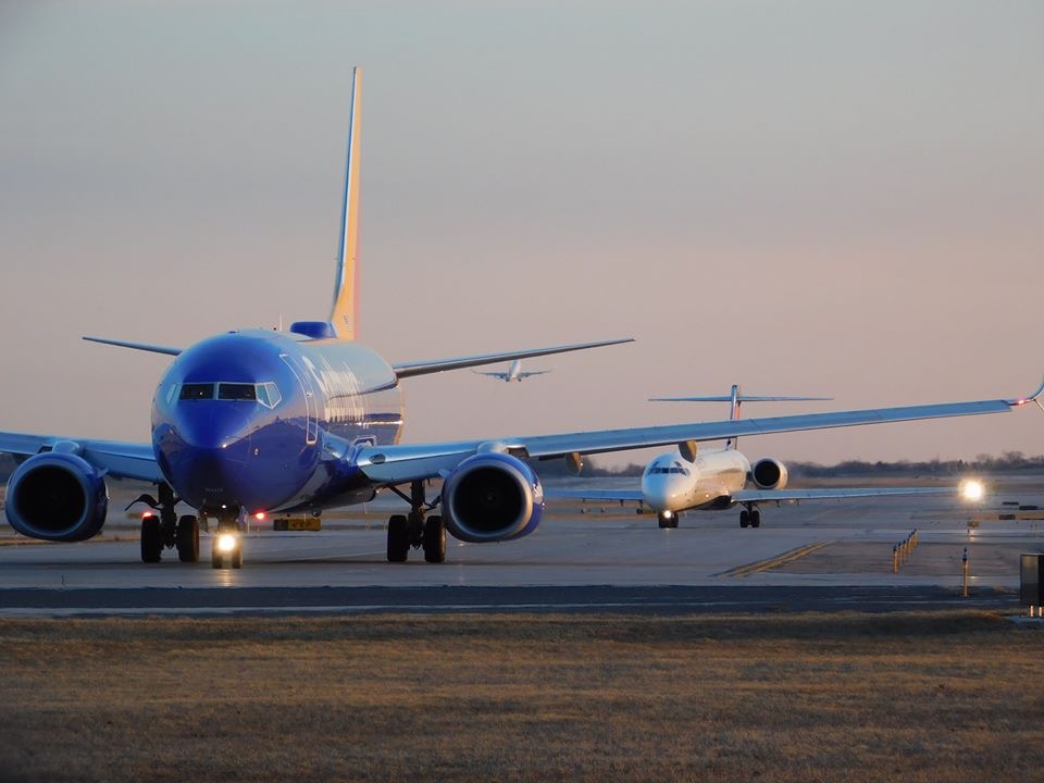Full size: Southwest Boeing 737-800   at General Mitchell International Airport