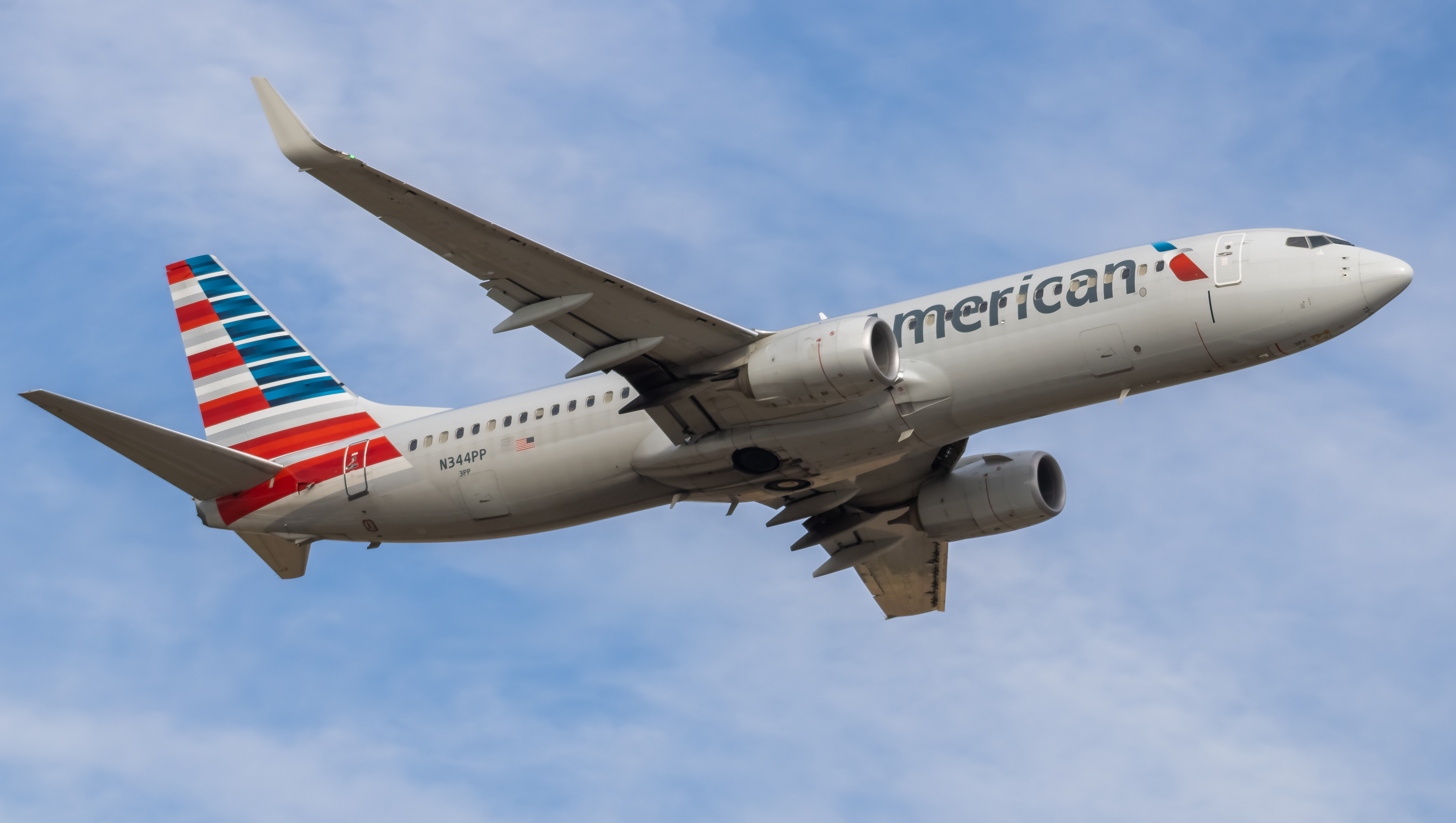 N344PP) American Airlines Boeing 737-800 by Sam B | AeroXplorer