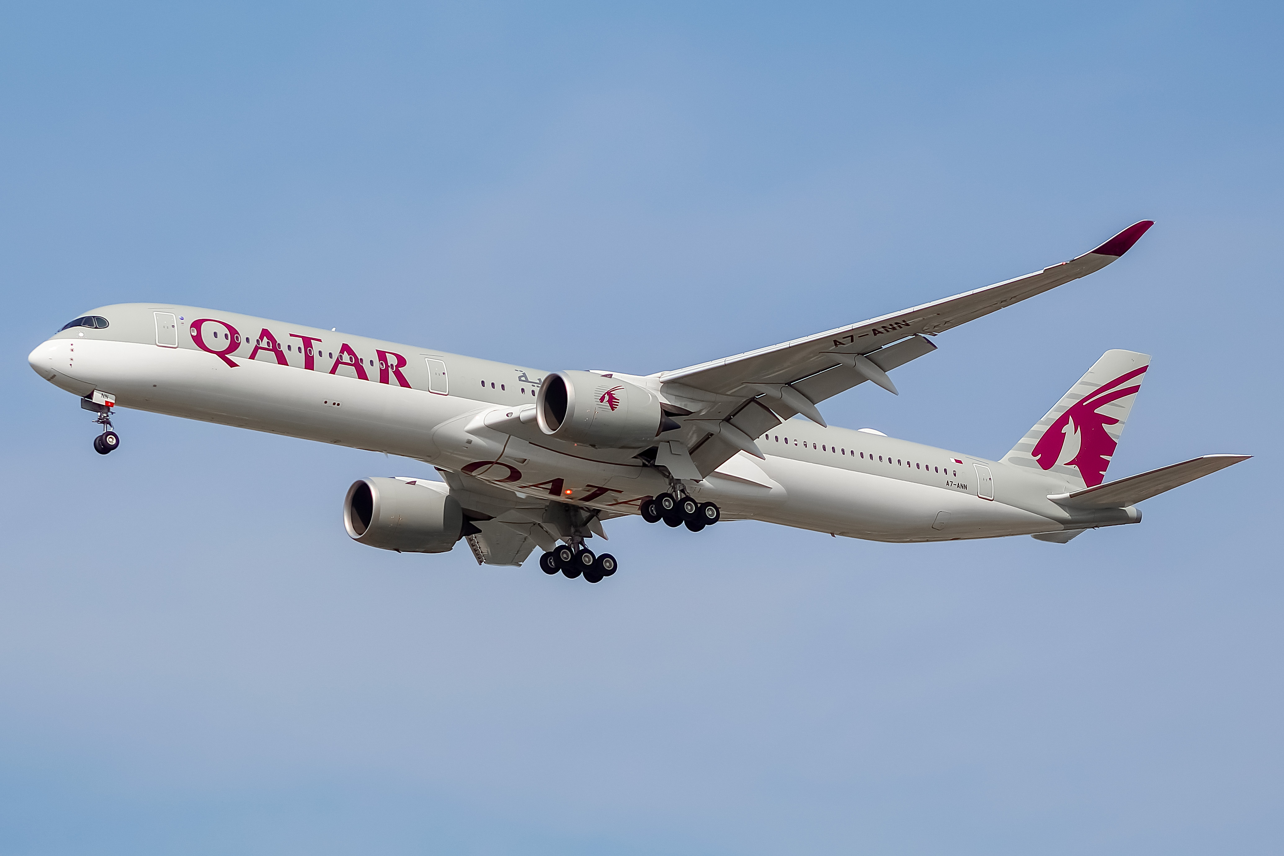 Full size: Qatar Airways Airbus A350-1000 A7-ANN at Chicago O'Hare International Airport