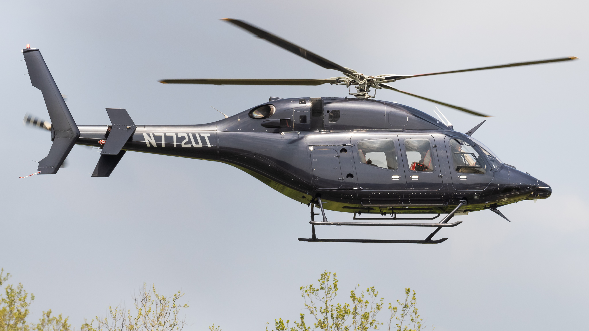 Full size: PRIVATE Bell 429 N772UT at College Park Airport
