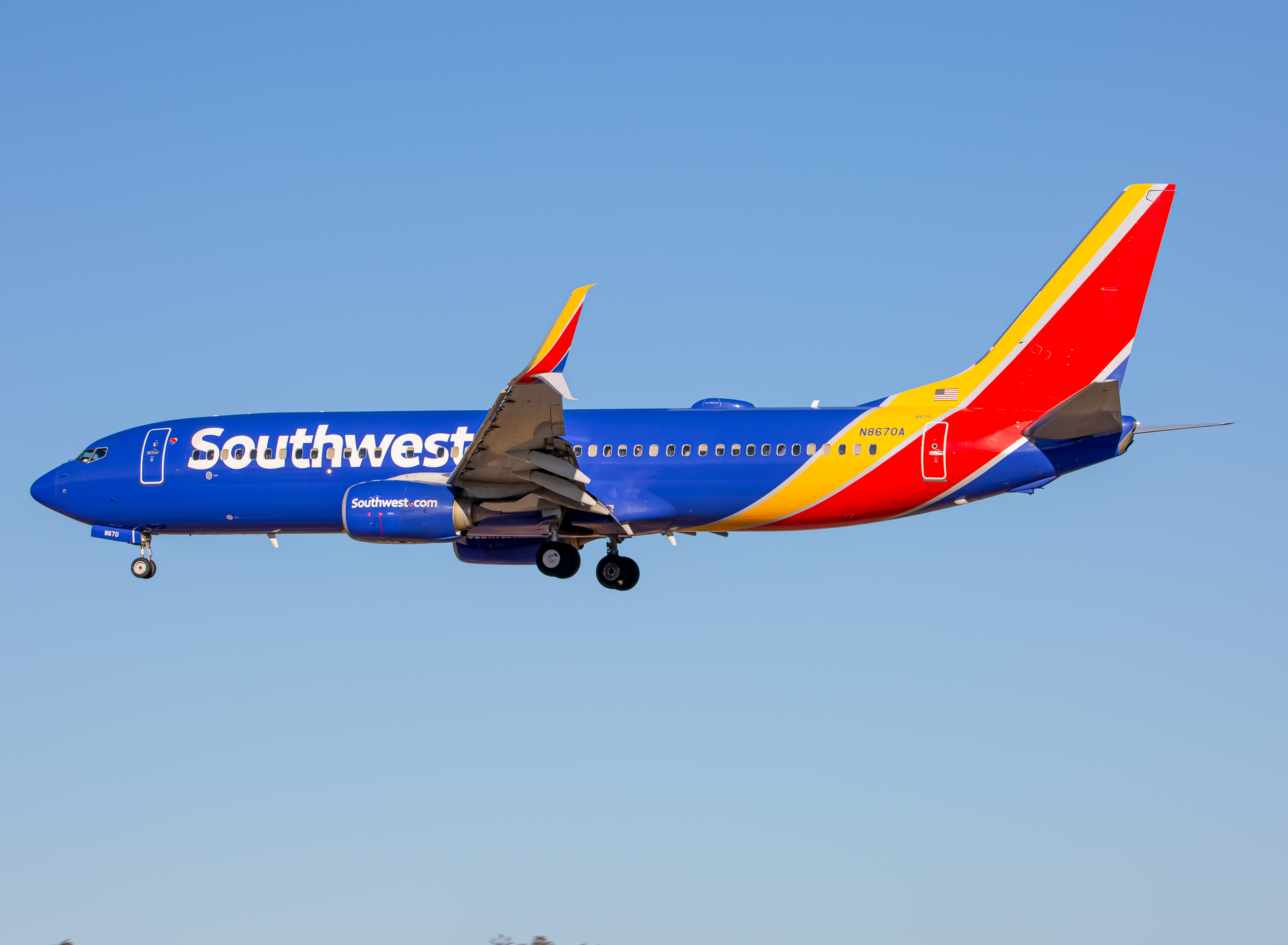 Full size: Southwest Airlines Boeing 737-800 N8670A at Baltimore/Washington International Thurgood Marshall Airport
