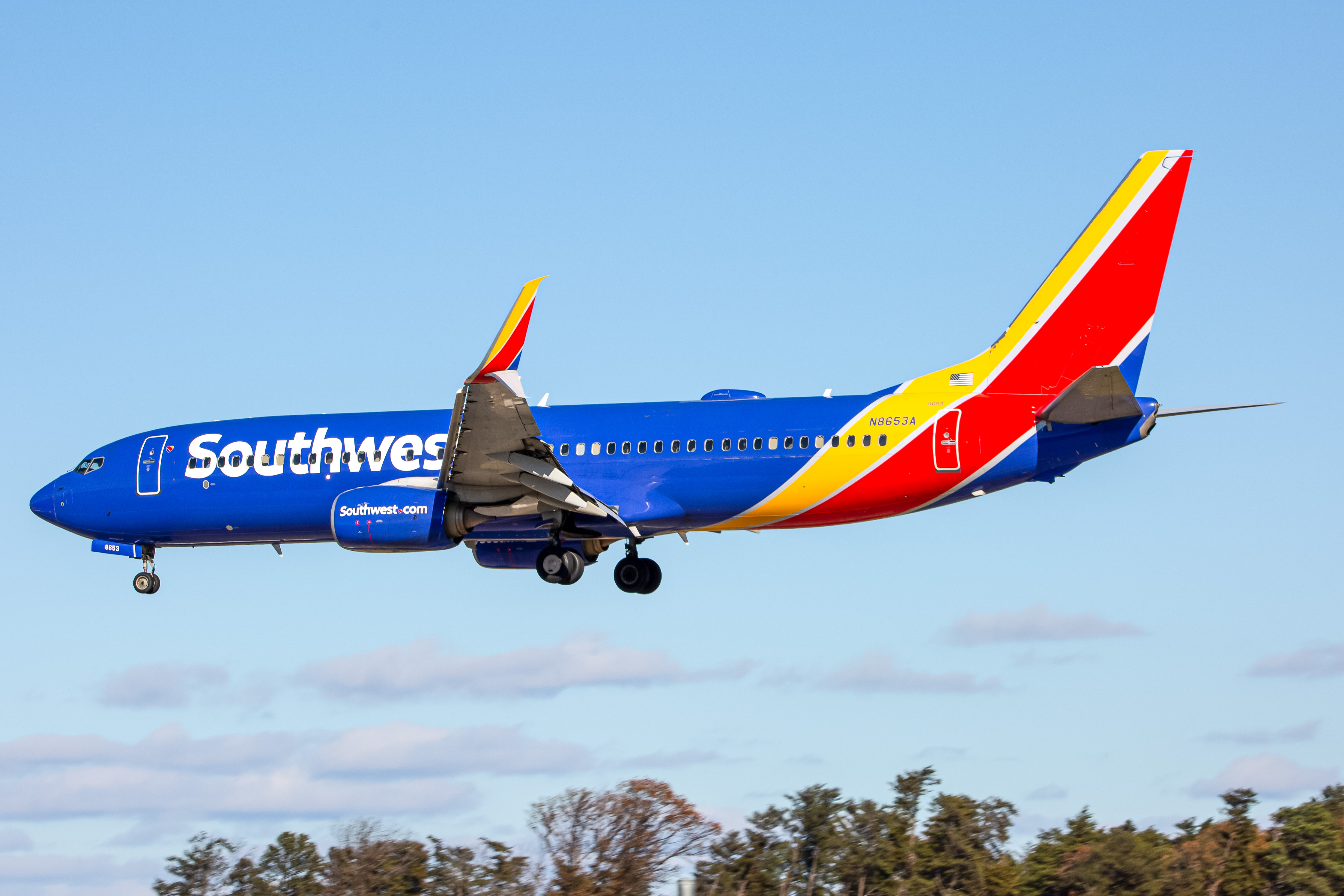 Full size: Southwest Airlines Boeing 737-800 N8653A at Baltimore/Washington International Thurgood Marshall Airport