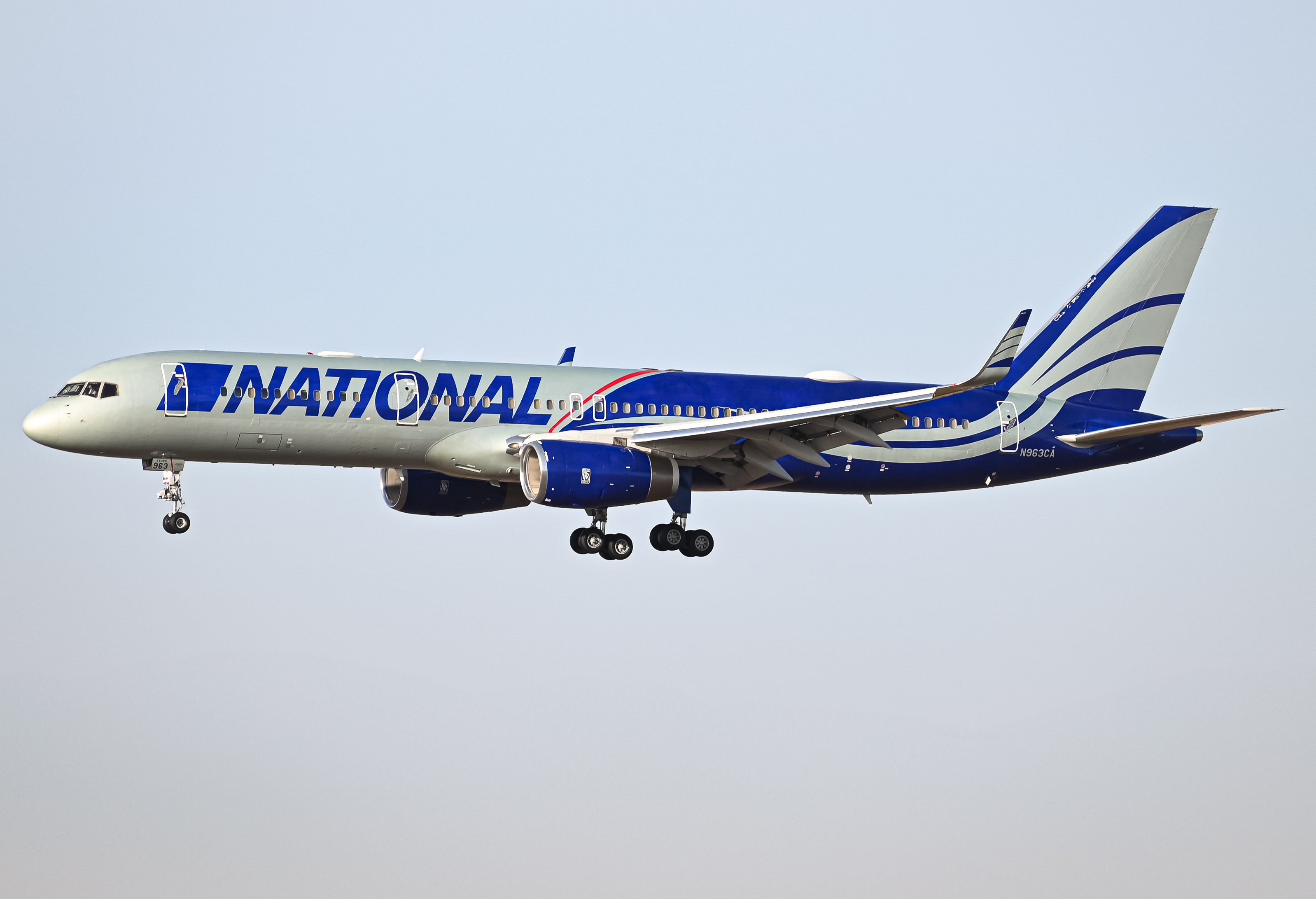 Full size: National Airlines Boeing 757-200 N963CA at Naval Air