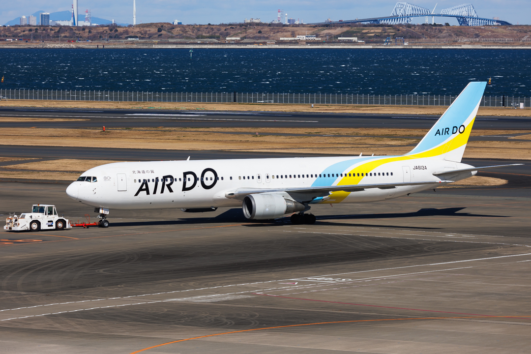 Full size: Air Do Boeing 767-300ER JA613A at Tokyo-Haneda Airport