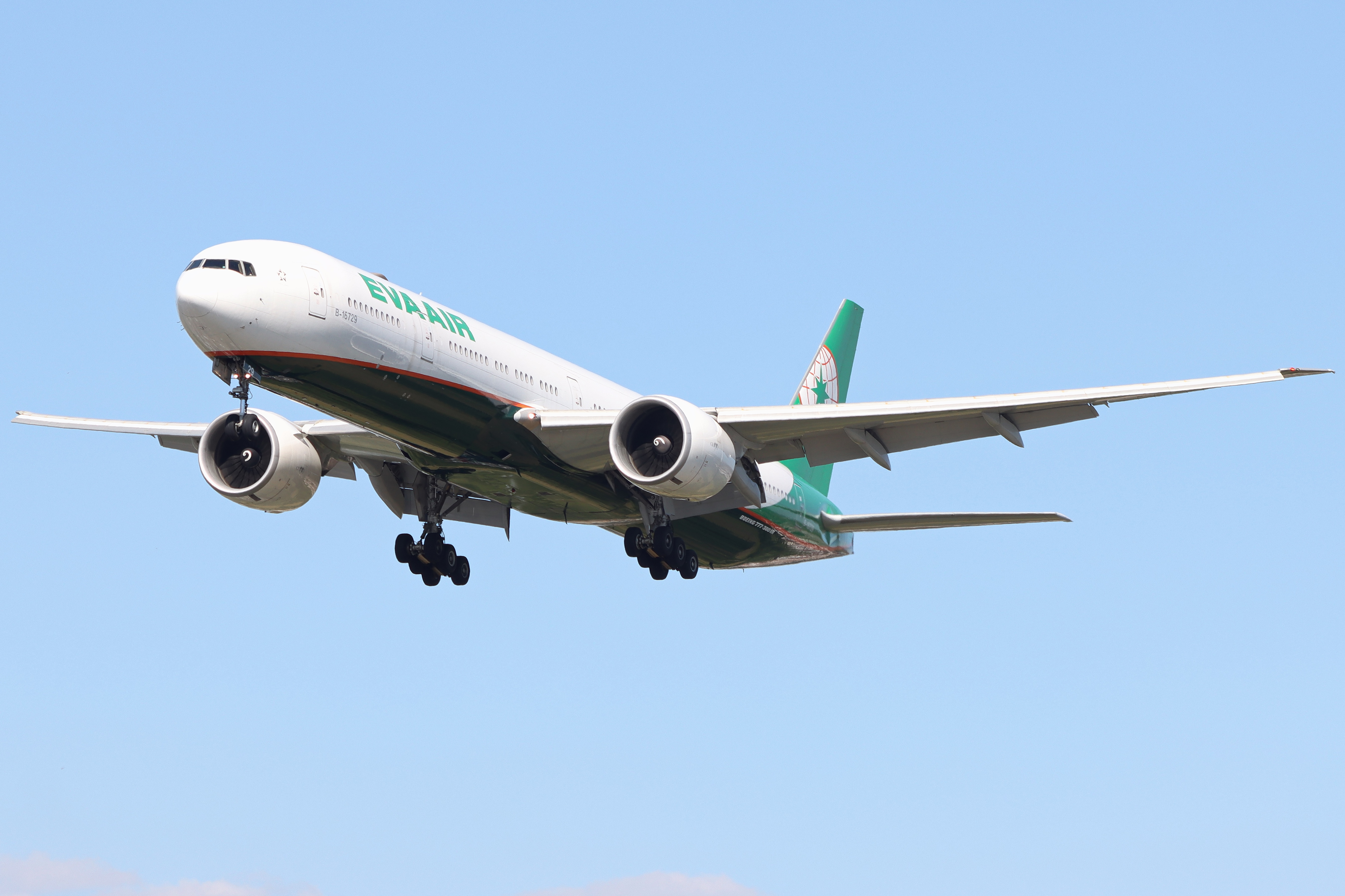 Full size: EVA Air Boeing 777-300ER B-16729 at London Heathrow International Airport