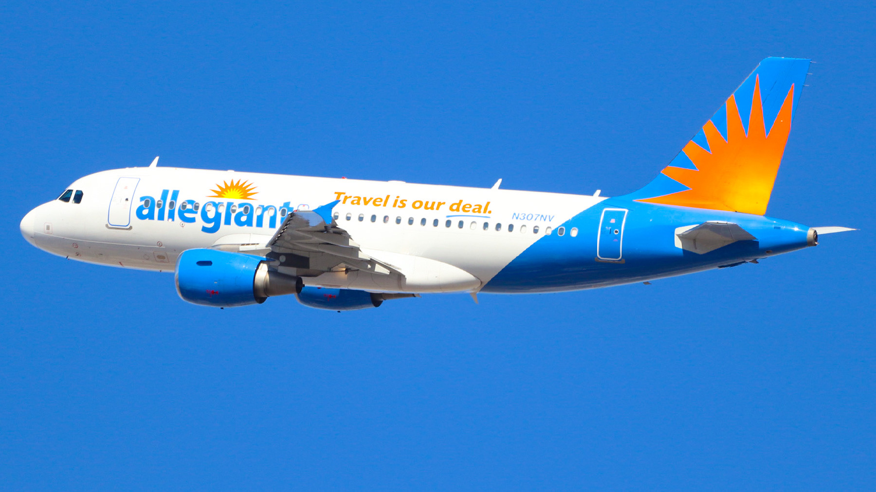 Full size: Allegiant Air Airbus A319 N307NV at Harry Reid International Airport