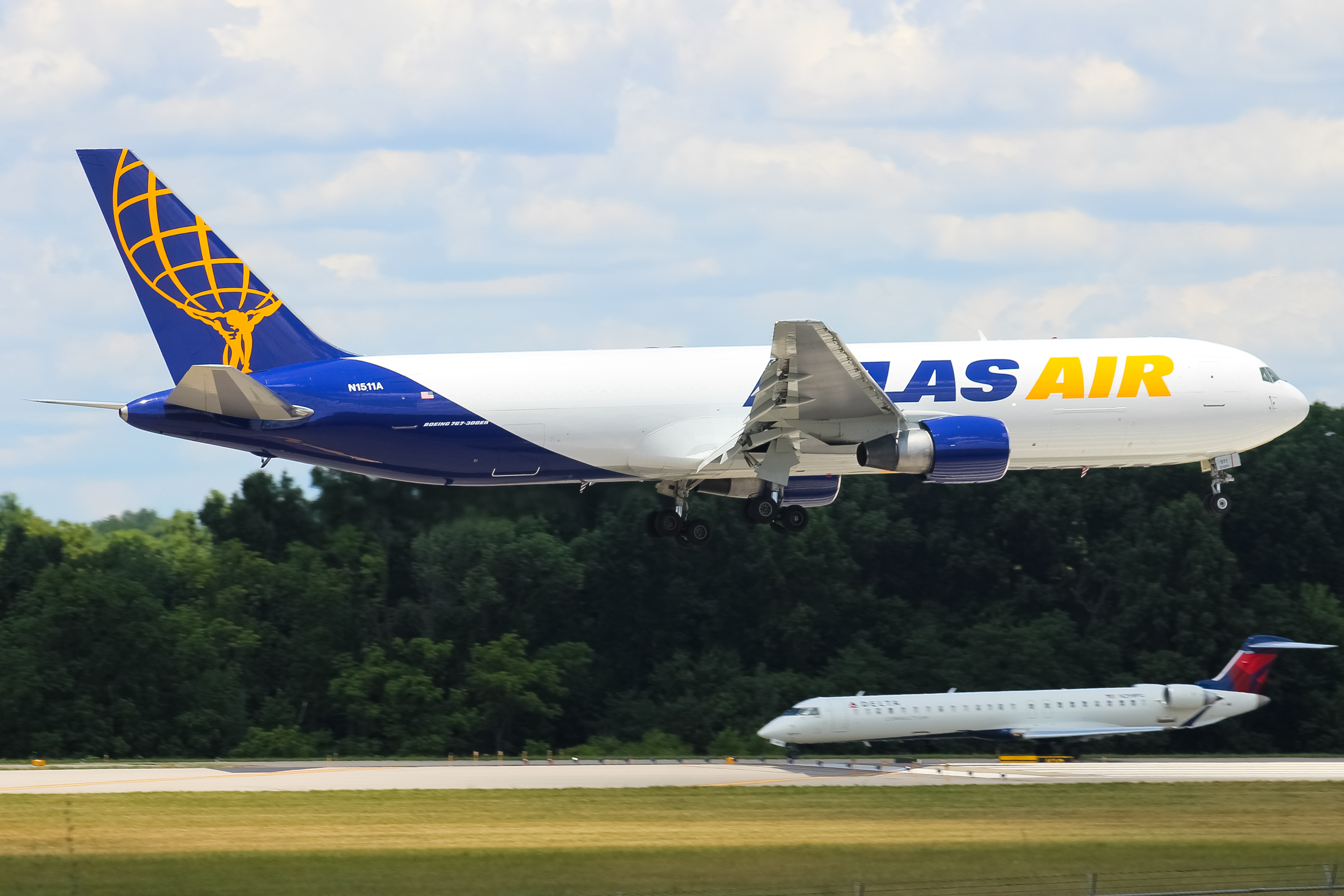Full size: Atlas Air Boeing 767-300F N1511A at Cincinnati/Northern Kentucky International Airport