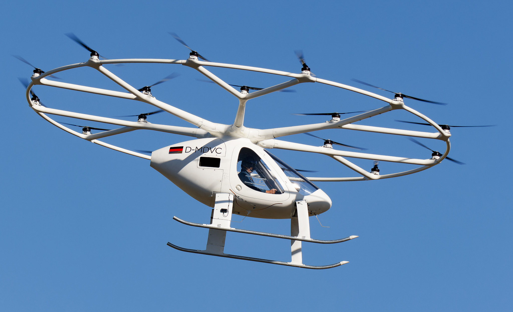 Full size: Volocopter Volocopter 2X D-MDVC at Tampa International Airport