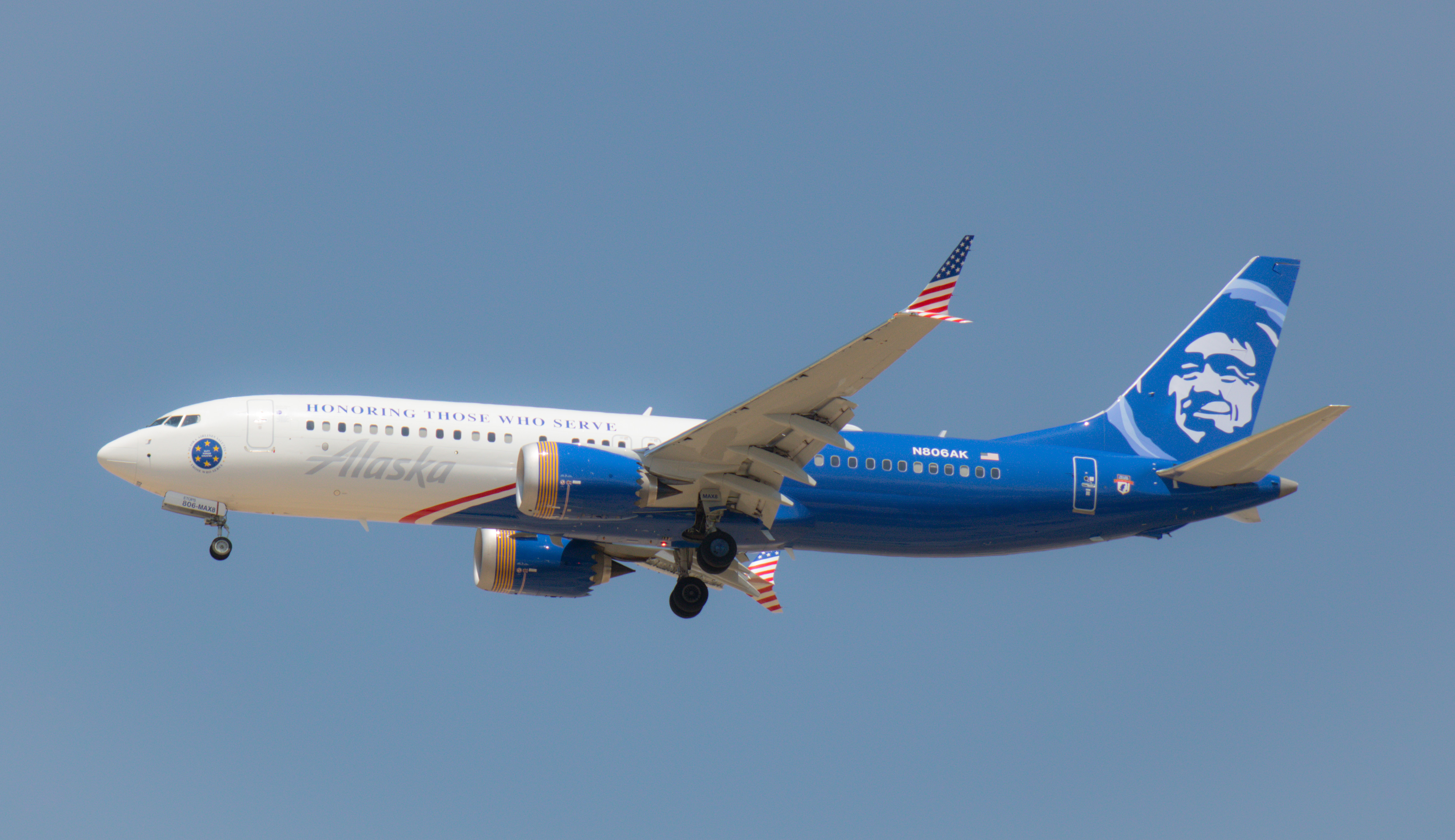 Full size: Alaska Airlines Boeing 737 MAX 8 N806AK at Boise Air Terminal/Gowen Field