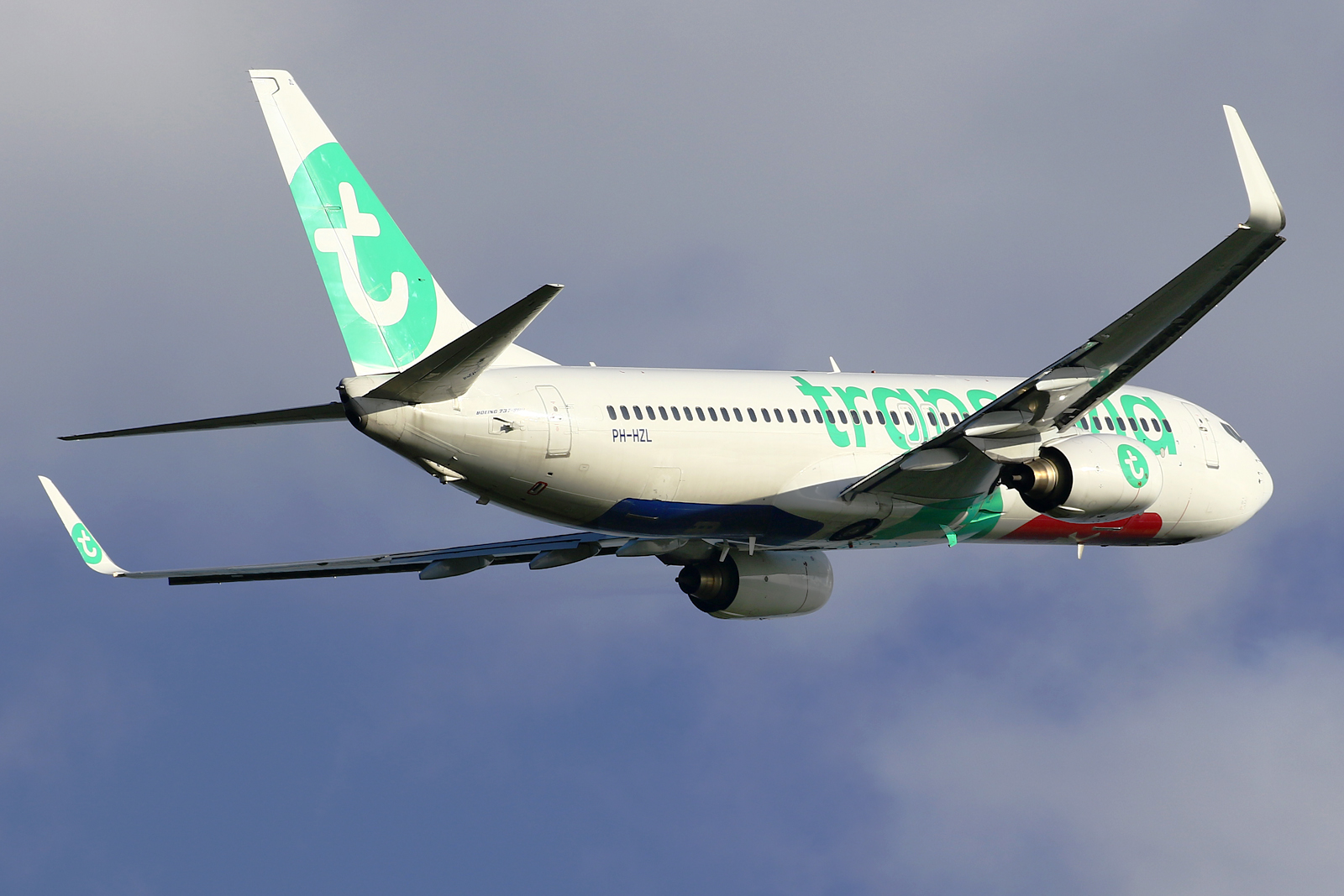 Full size: Transavia Airlines Boeing 737-800 PH-HZL at Eindhoven Airport