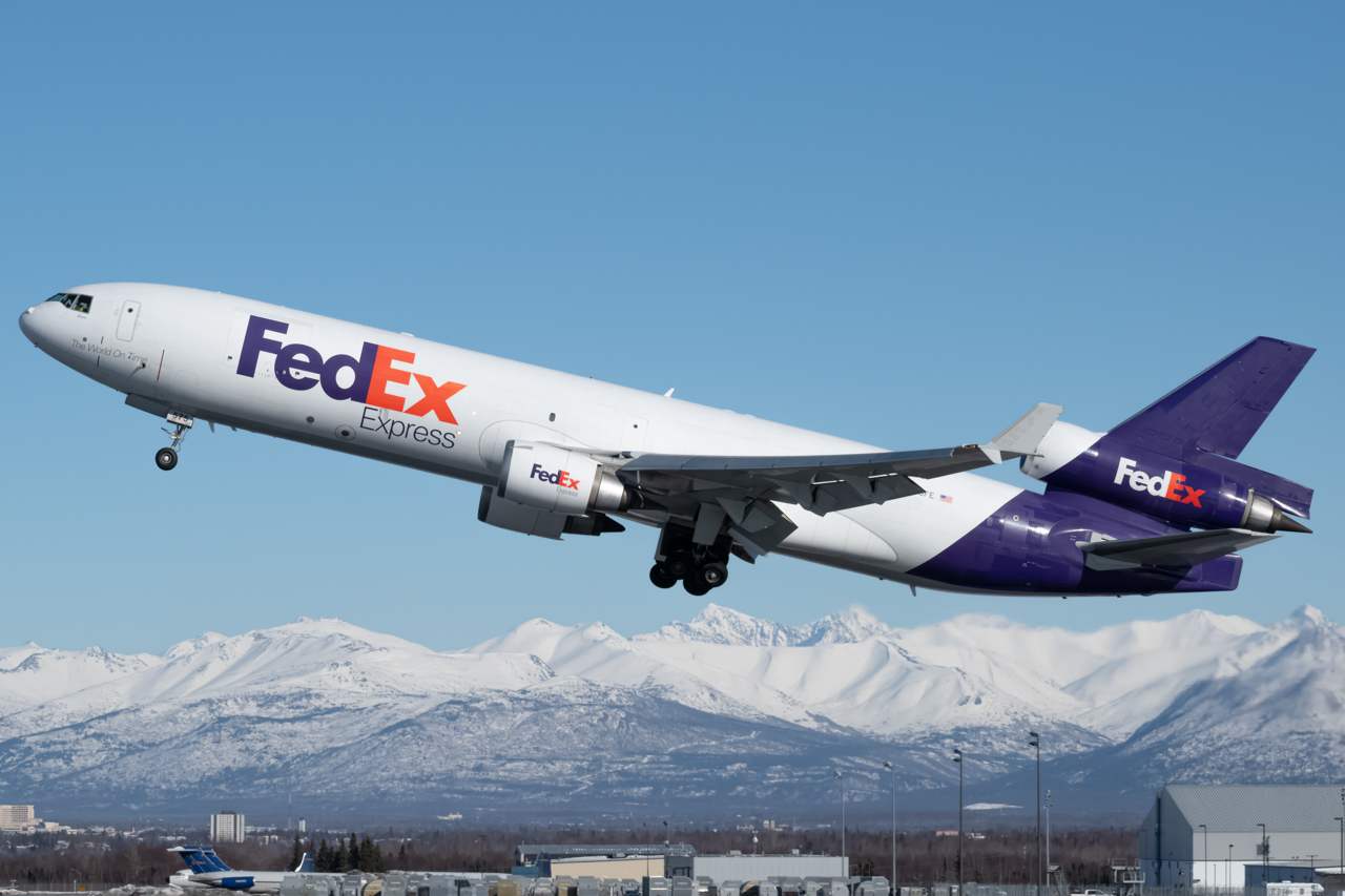 Full size: FedEx McDonnell Douglas MD-11F N575FE at Anchorage Ted Stevens International Airport