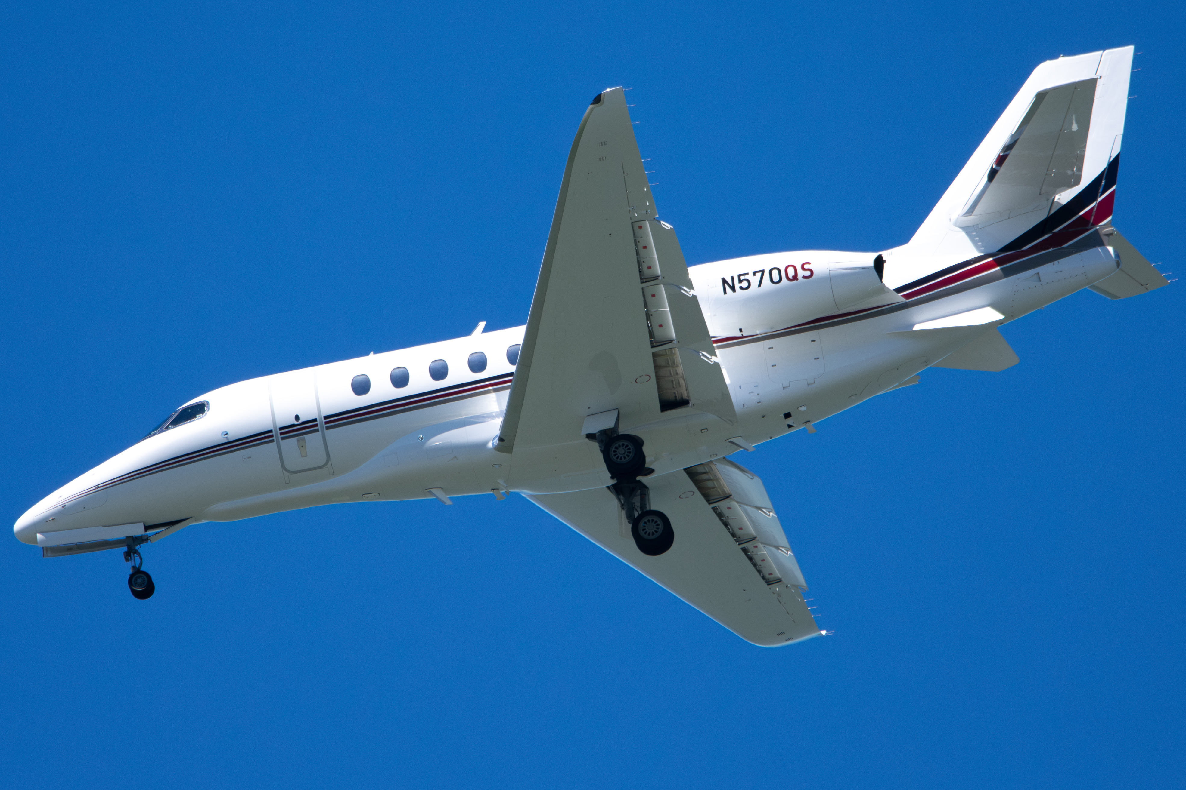 Full size: NetJets Cessna Citation Latitude N570QS at San Francisco International Airport