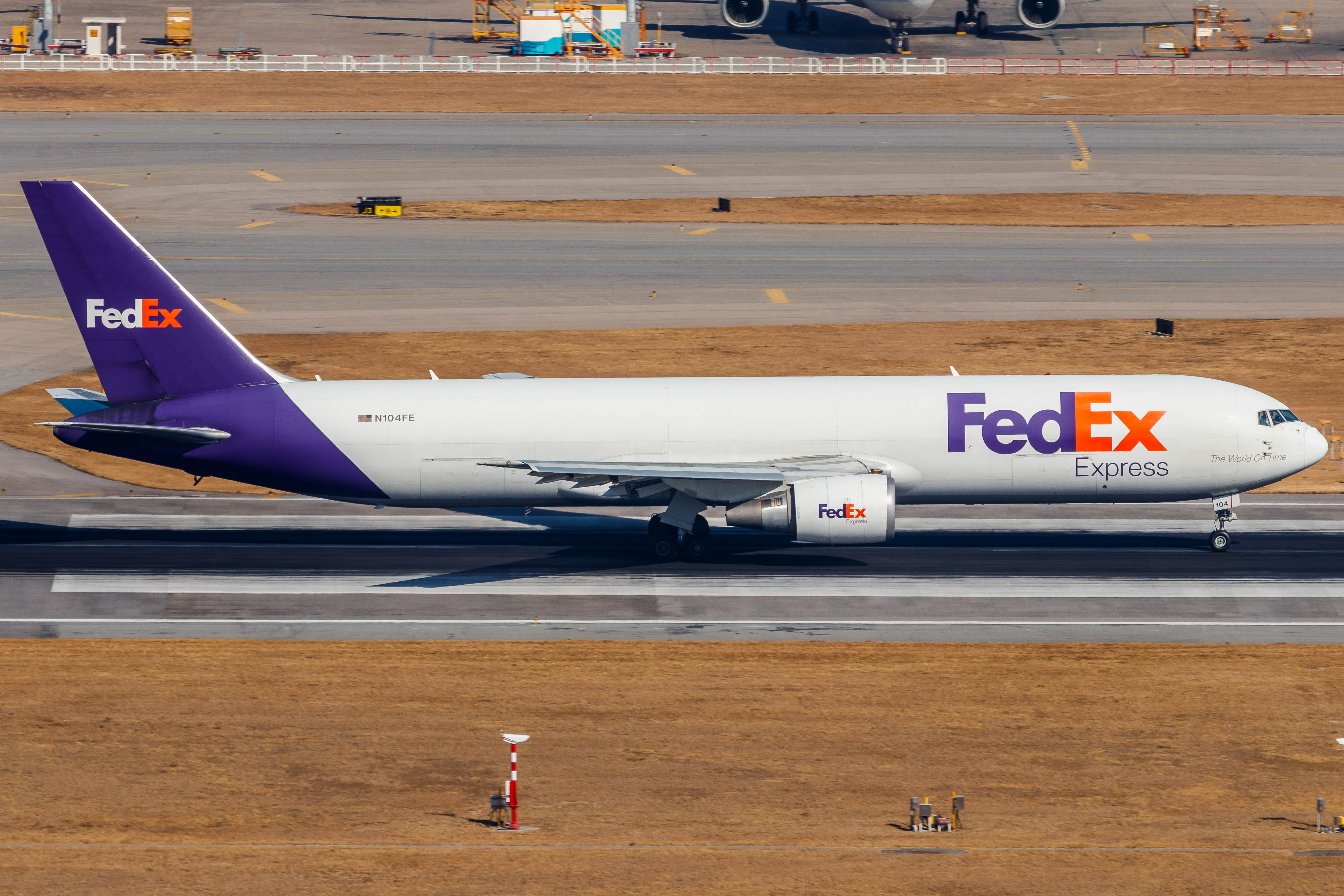 Full size: FedEx Boeing 767-300F N104FE at Hong Kong International Airport