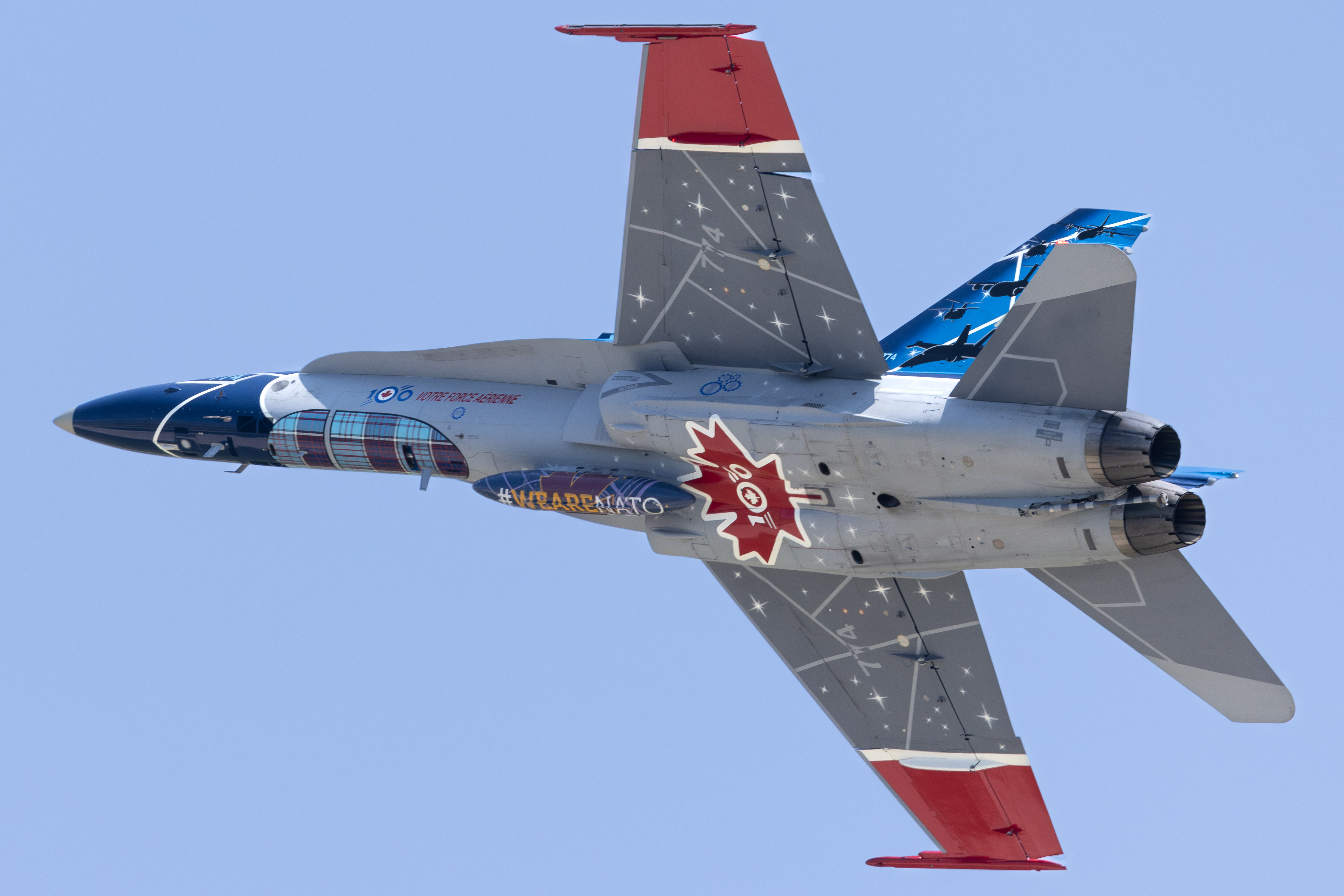 Full size: Royal Canadian Air Force Boeing F/A-18E/F Super Hornet 18874 at Wittman Regional Airport