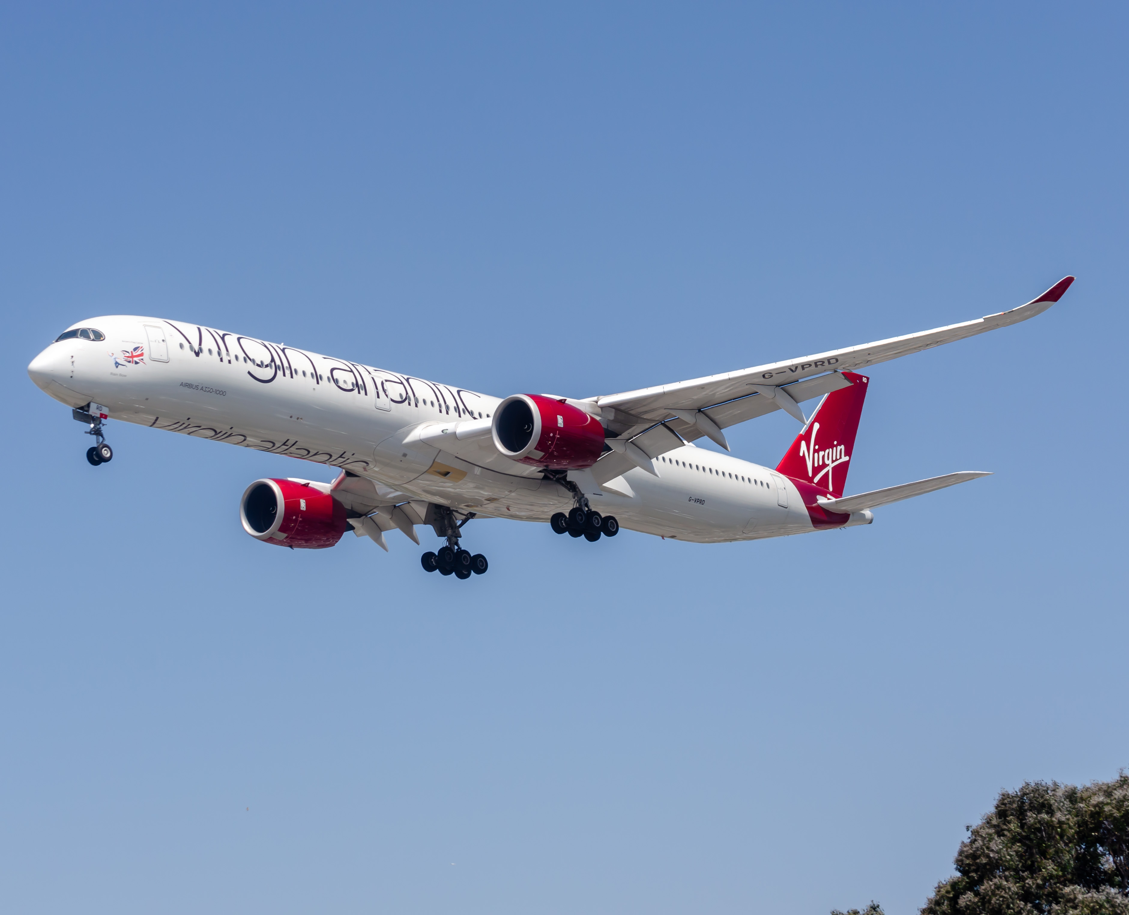 Full size: Virgin Atlantic Airbus A350-1000 G-VPRD  at Los Angeles International Airport