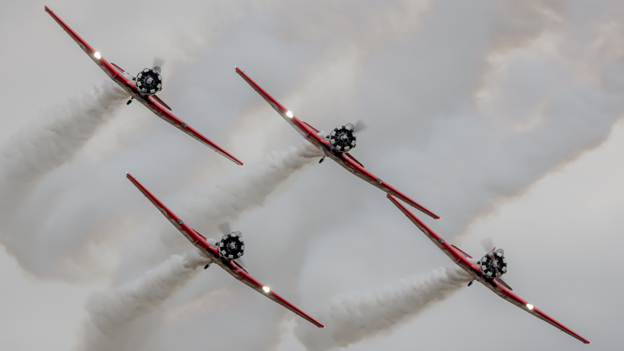 Full size: PRIVATE North American T-6 Texan N791MH at James M Cox Dayton International Airport