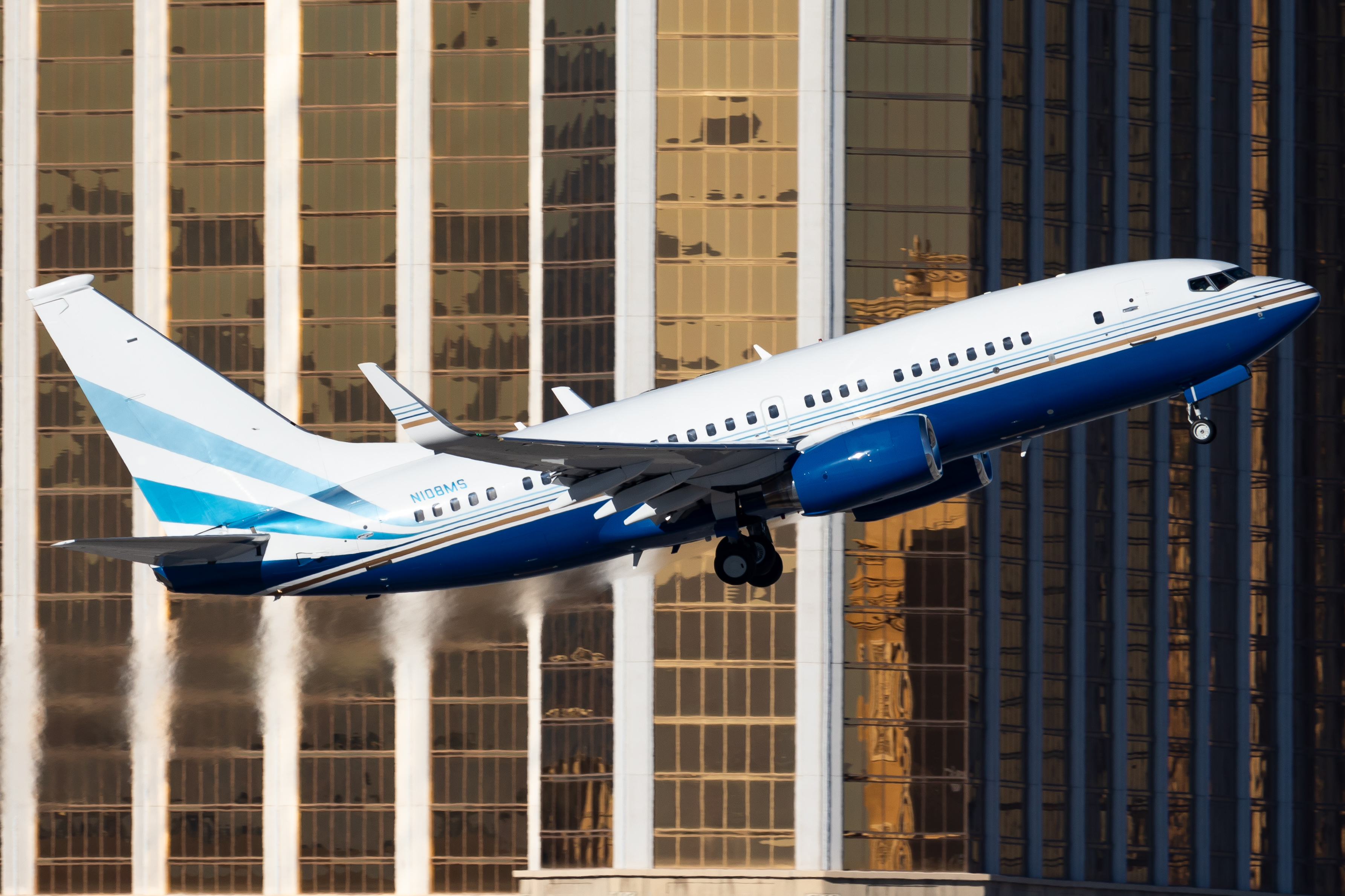 Full size: Las Vegas Sands Boeing 737-700BBJ N108MS at Harry Reid International Airport