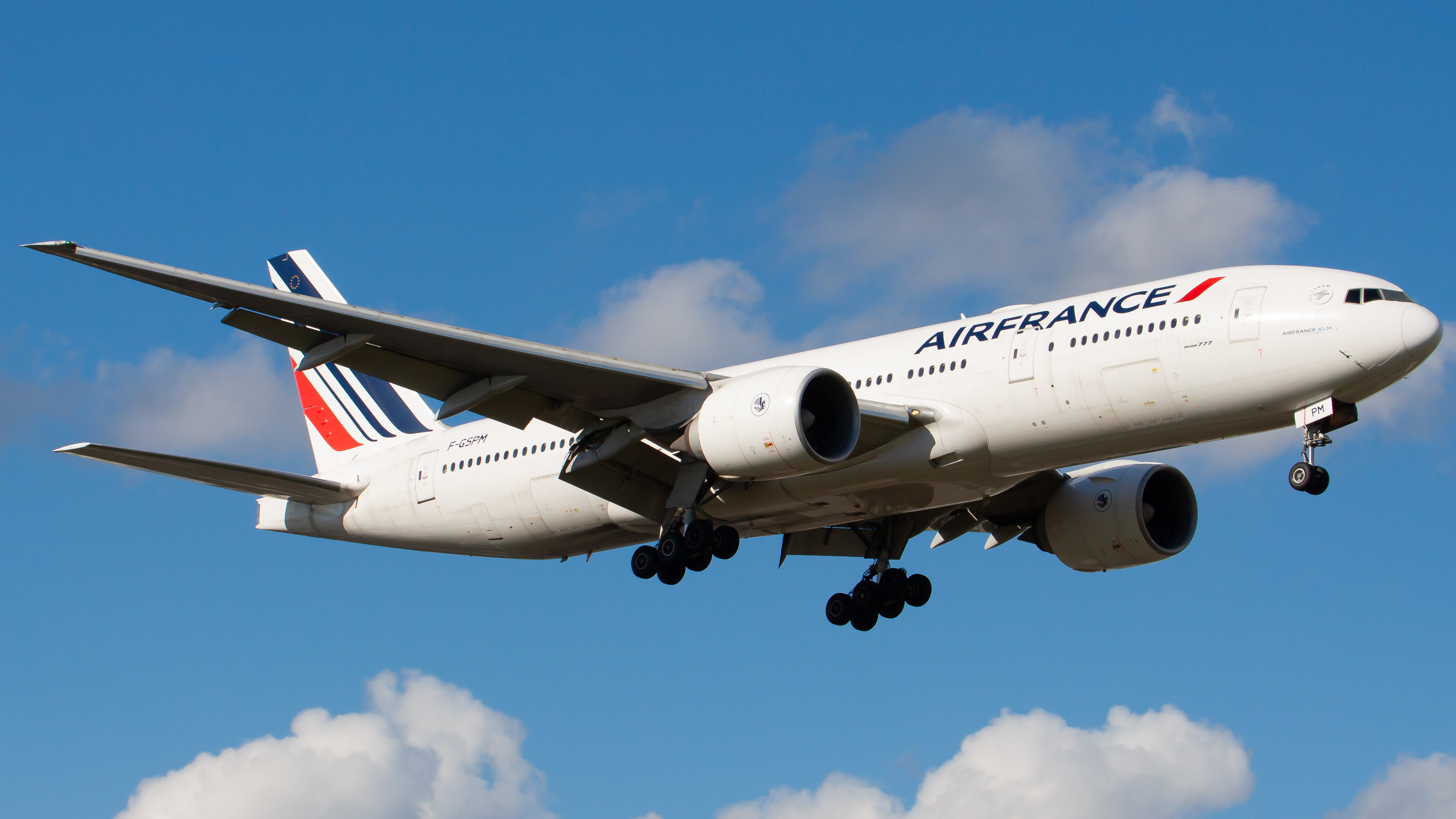 Full size: Air France Boeing 777-200ER F-GSPM at Miami International Airport